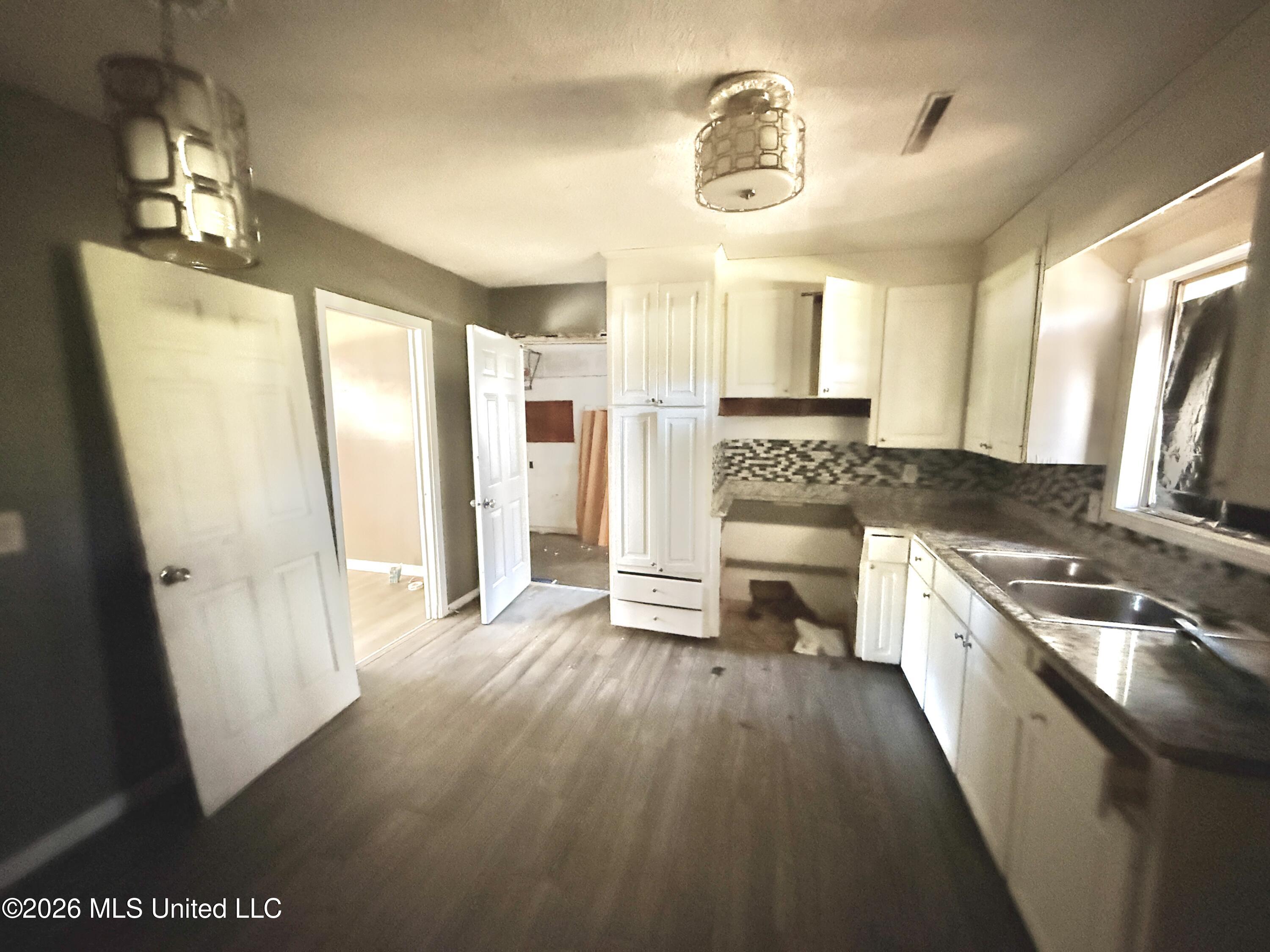 2813 Marydale Drive