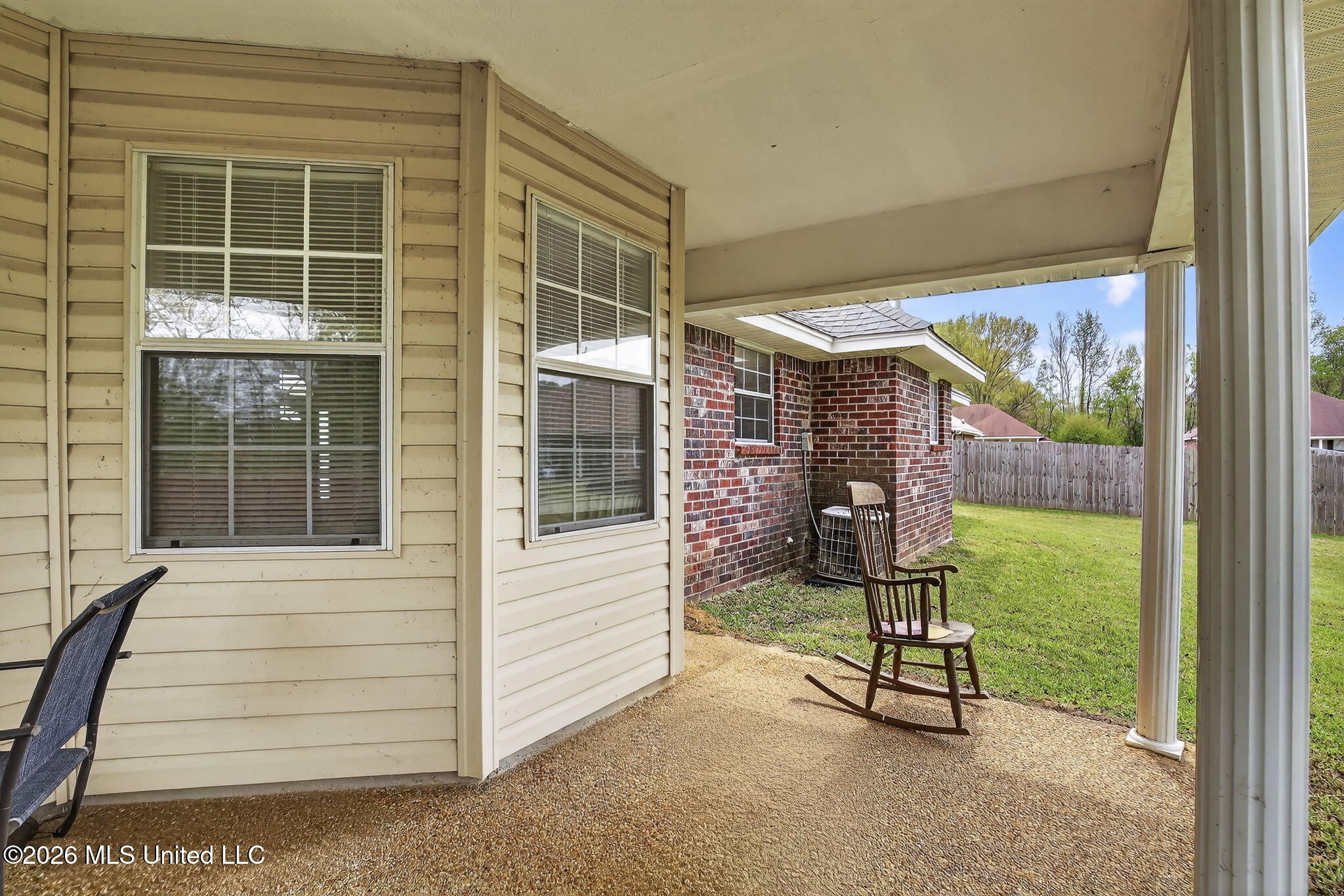 610 Ridge Place