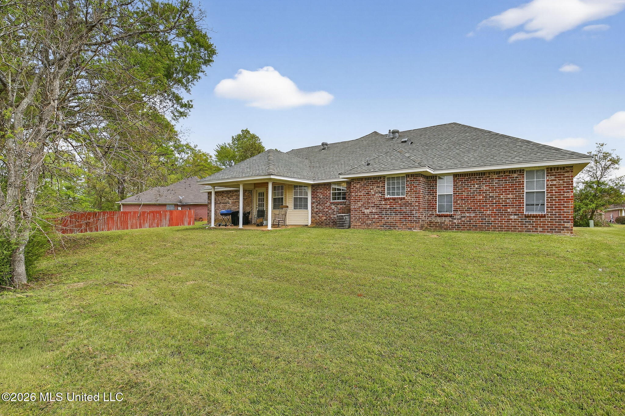 610 Ridge Place