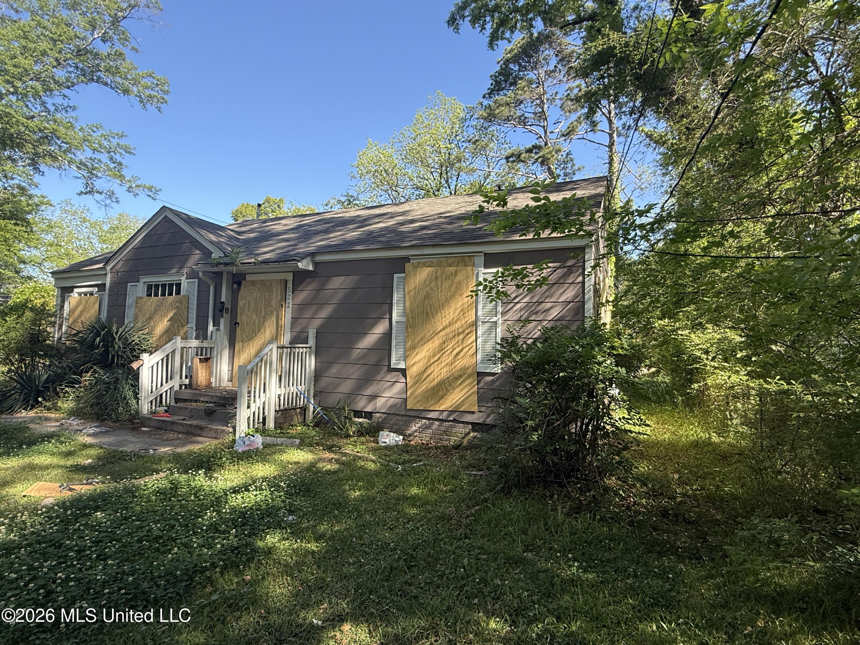 522 Woodbury Road