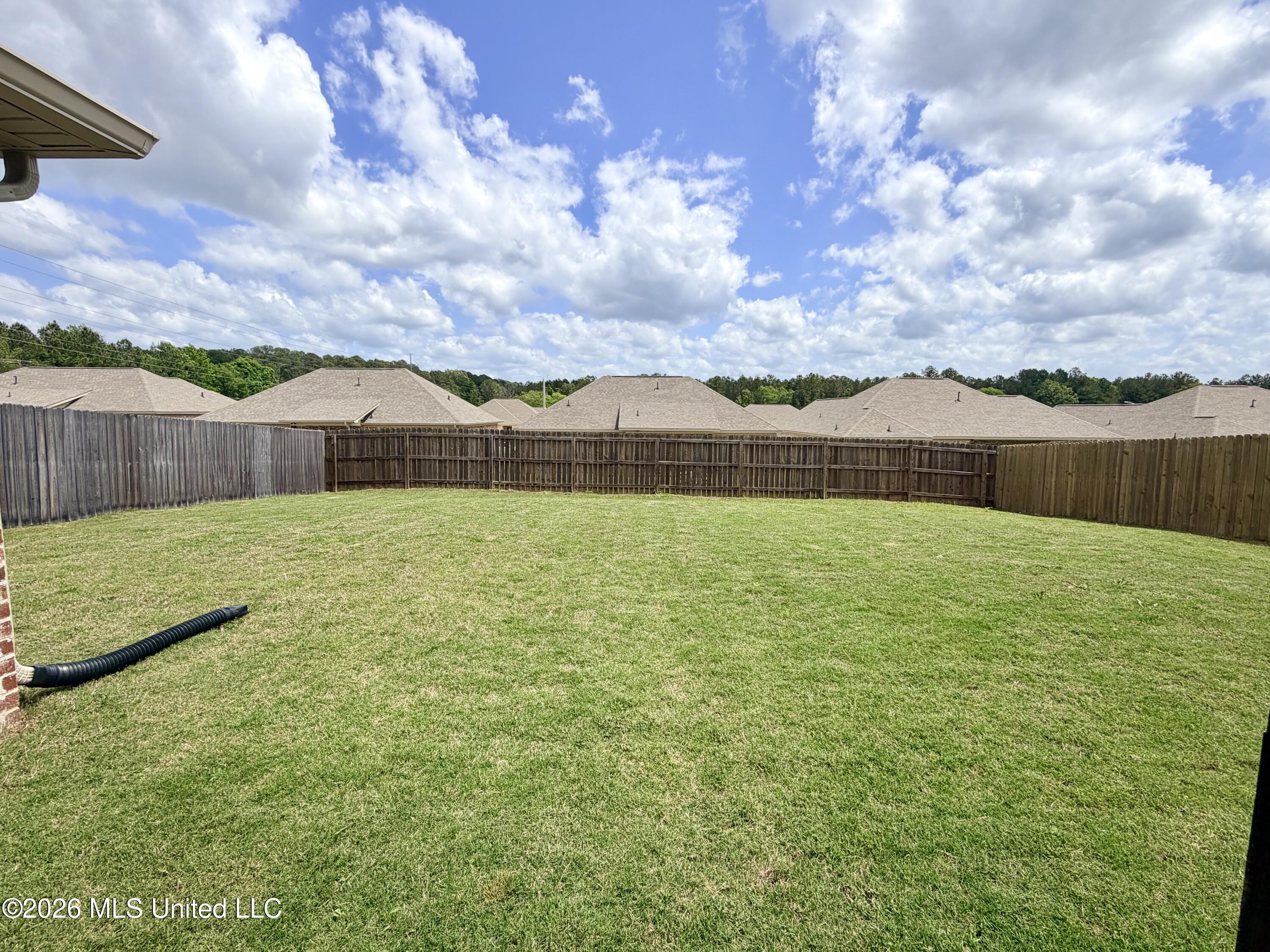 704 Cottonwood Way