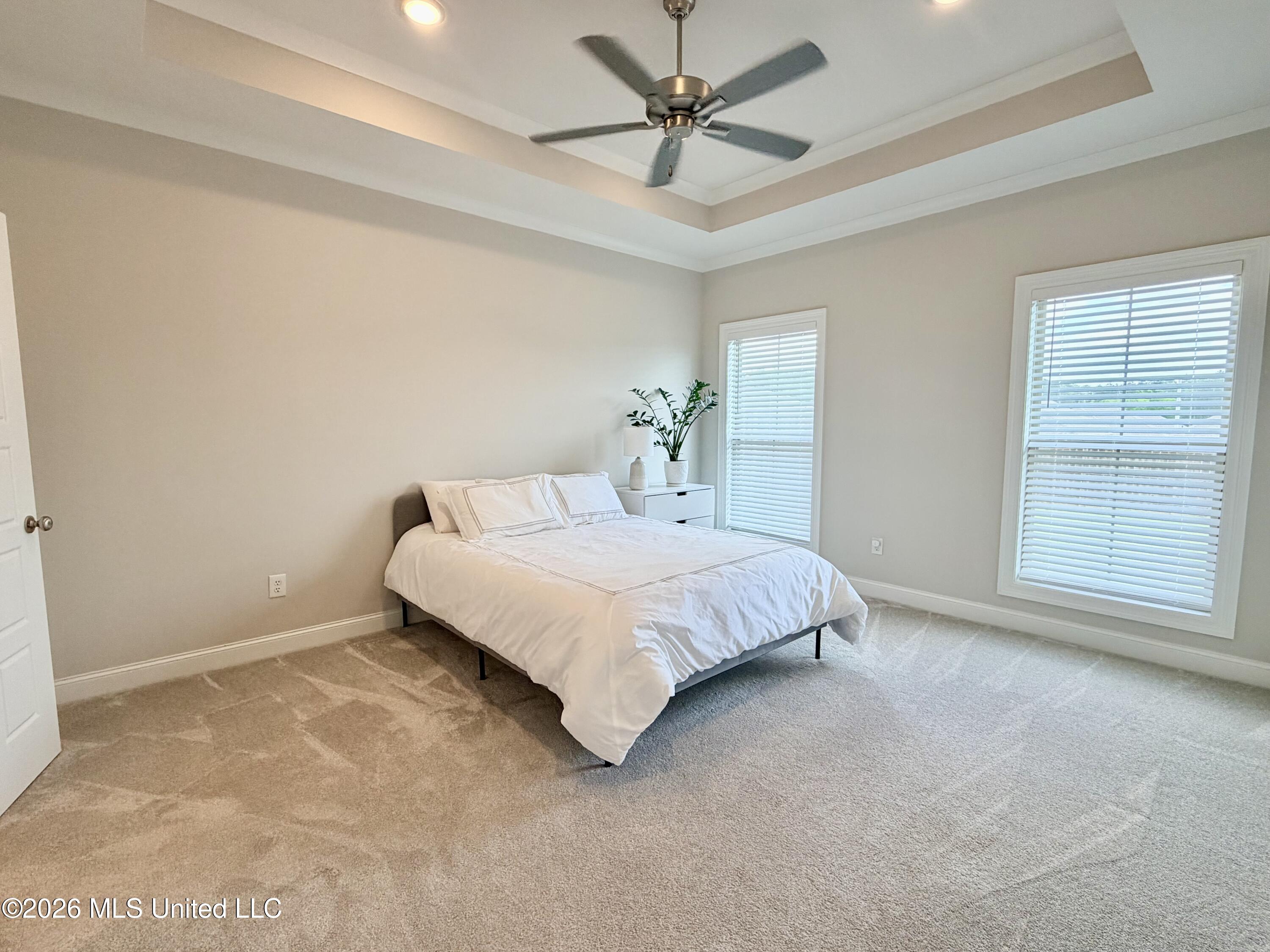 704 Cottonwood Way