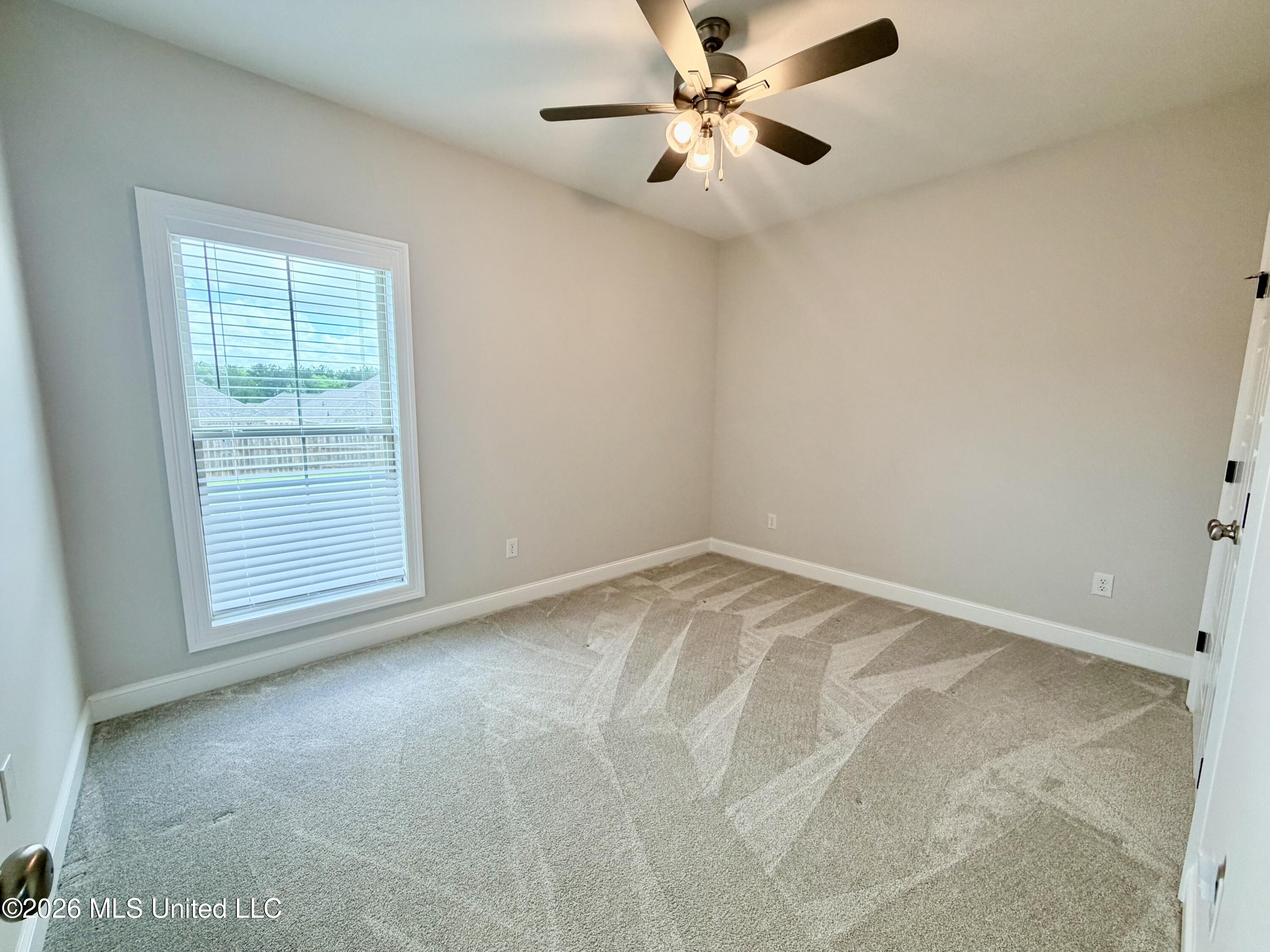 704 Cottonwood Way