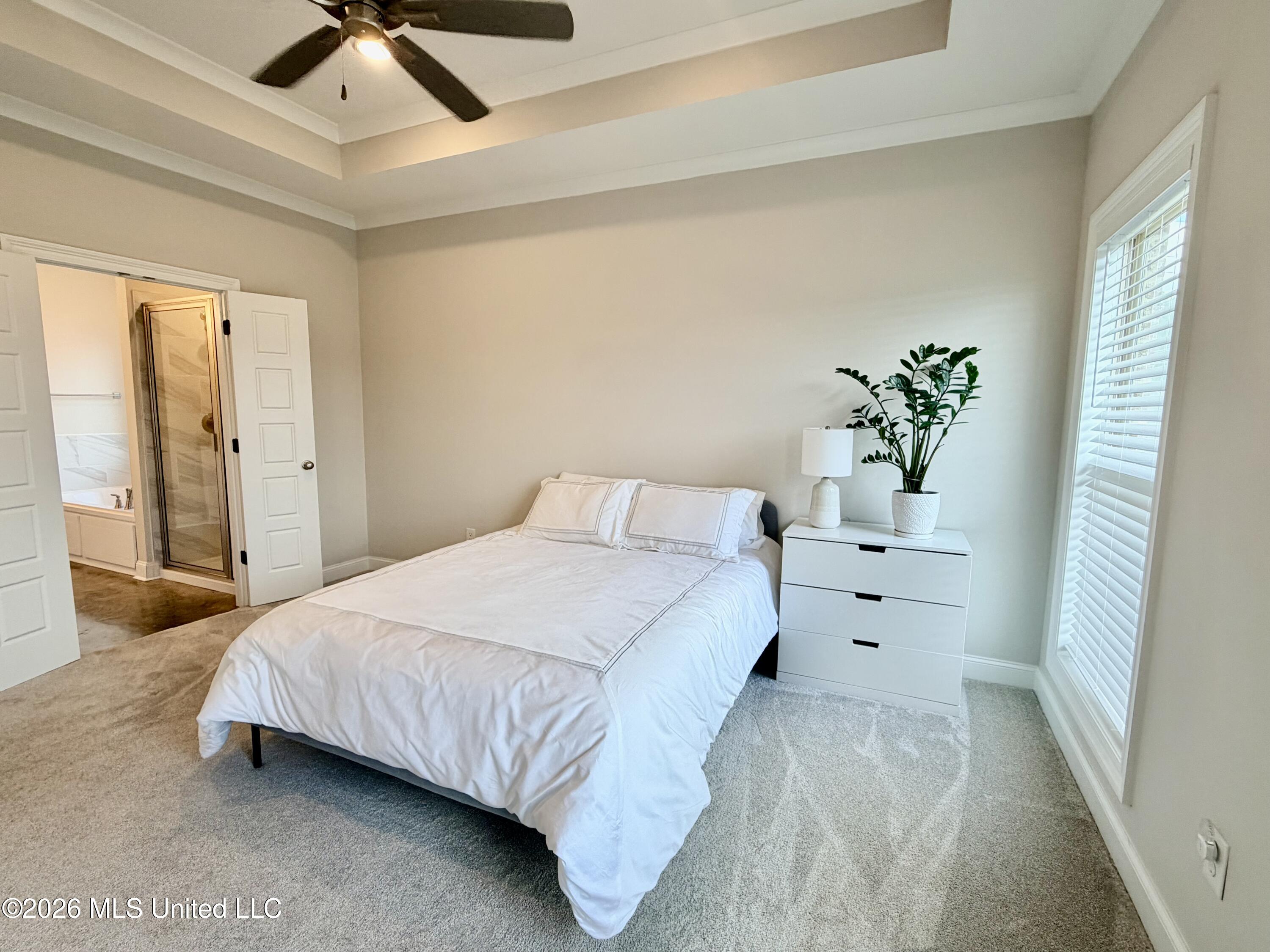 704 Cottonwood Way