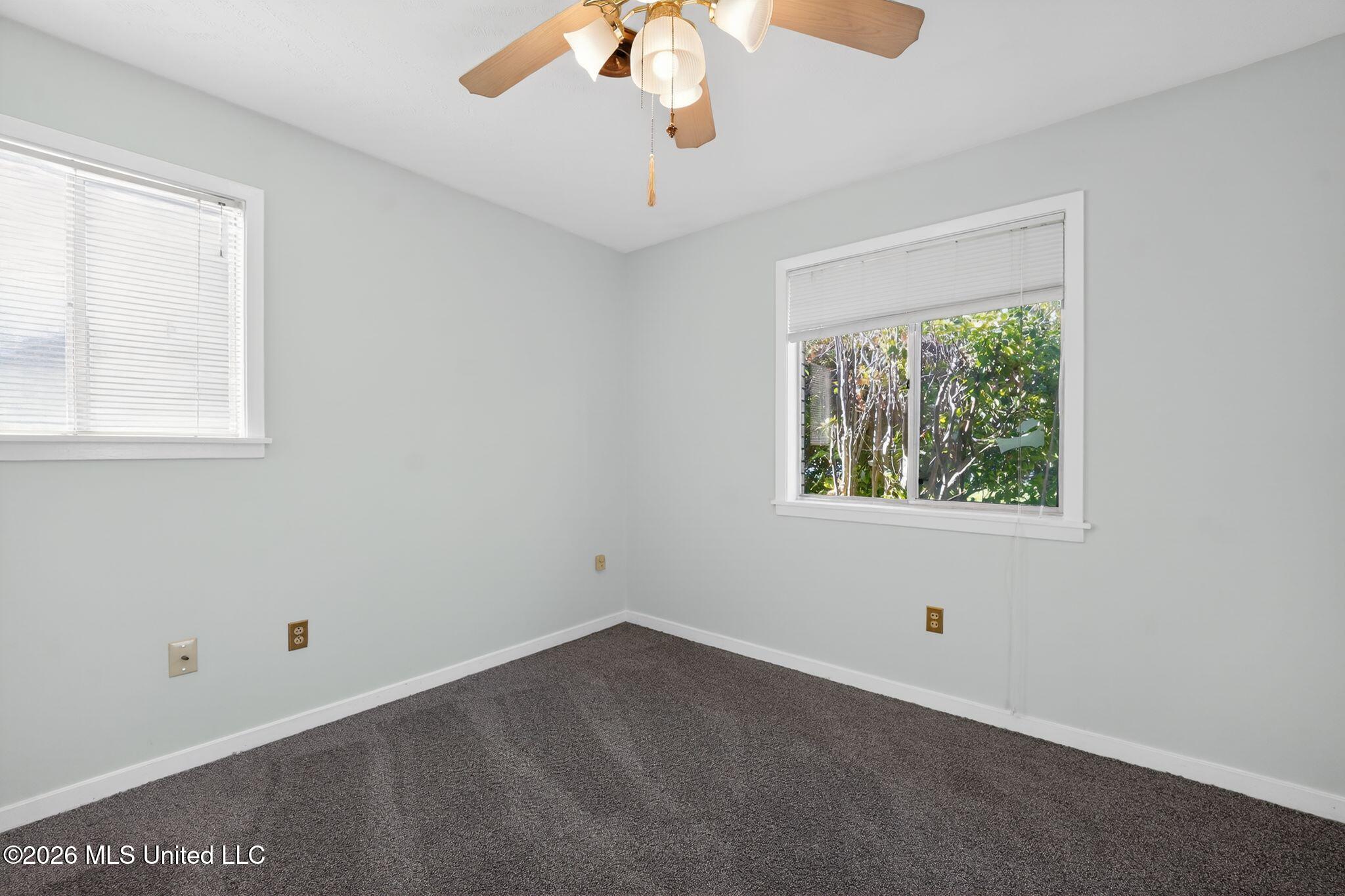 1136 Woodville Drive