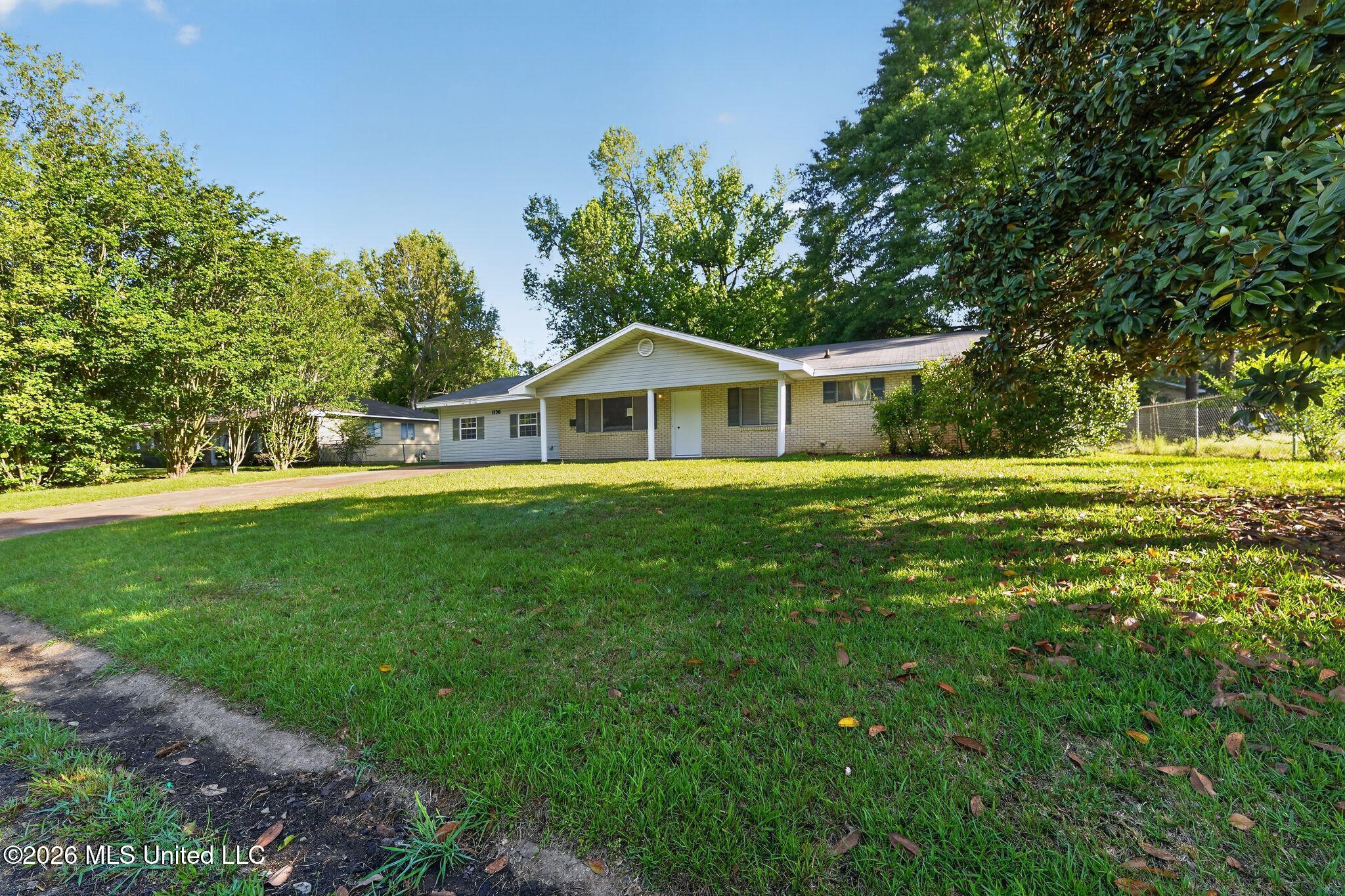 1136 Woodville Drive