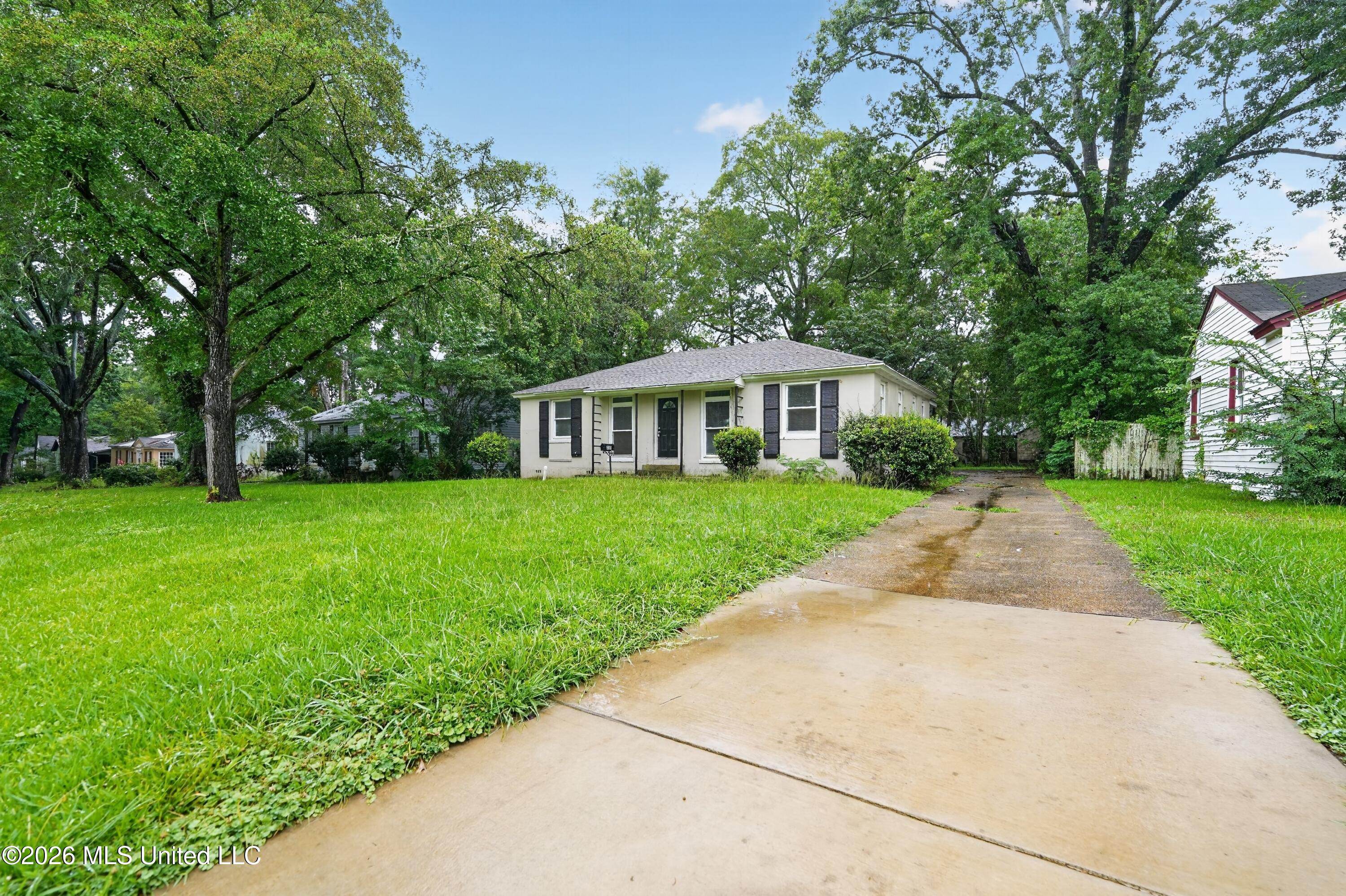 305 Broadmoor Drive