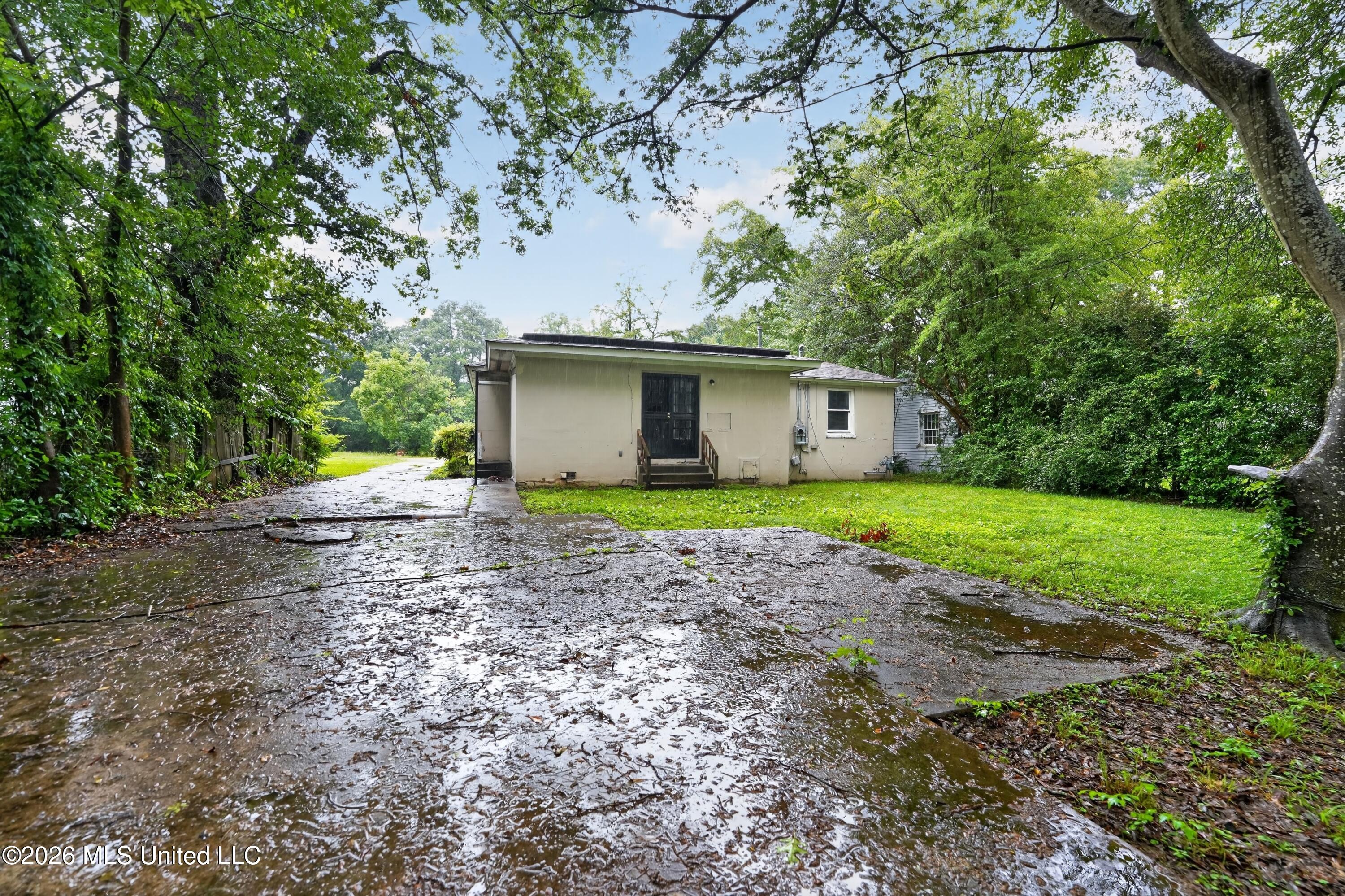 305 Broadmoor Drive