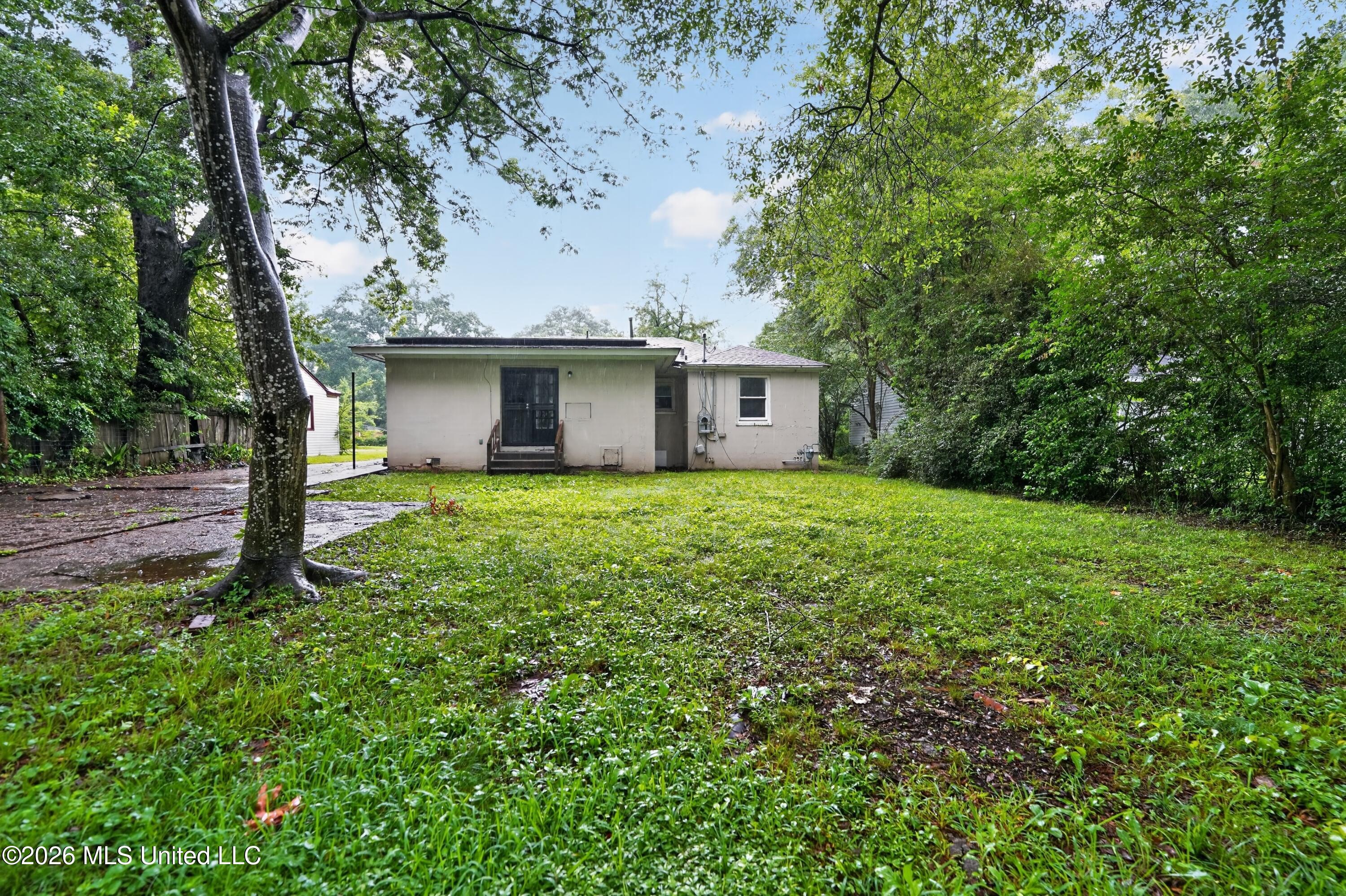 305 Broadmoor Drive