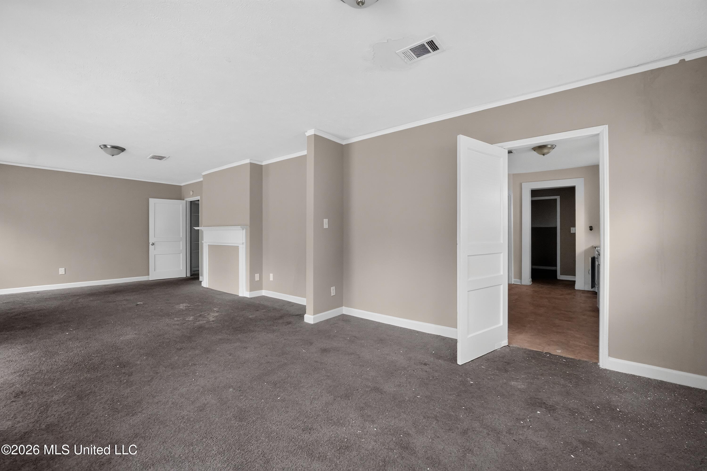 305 Broadmoor Drive