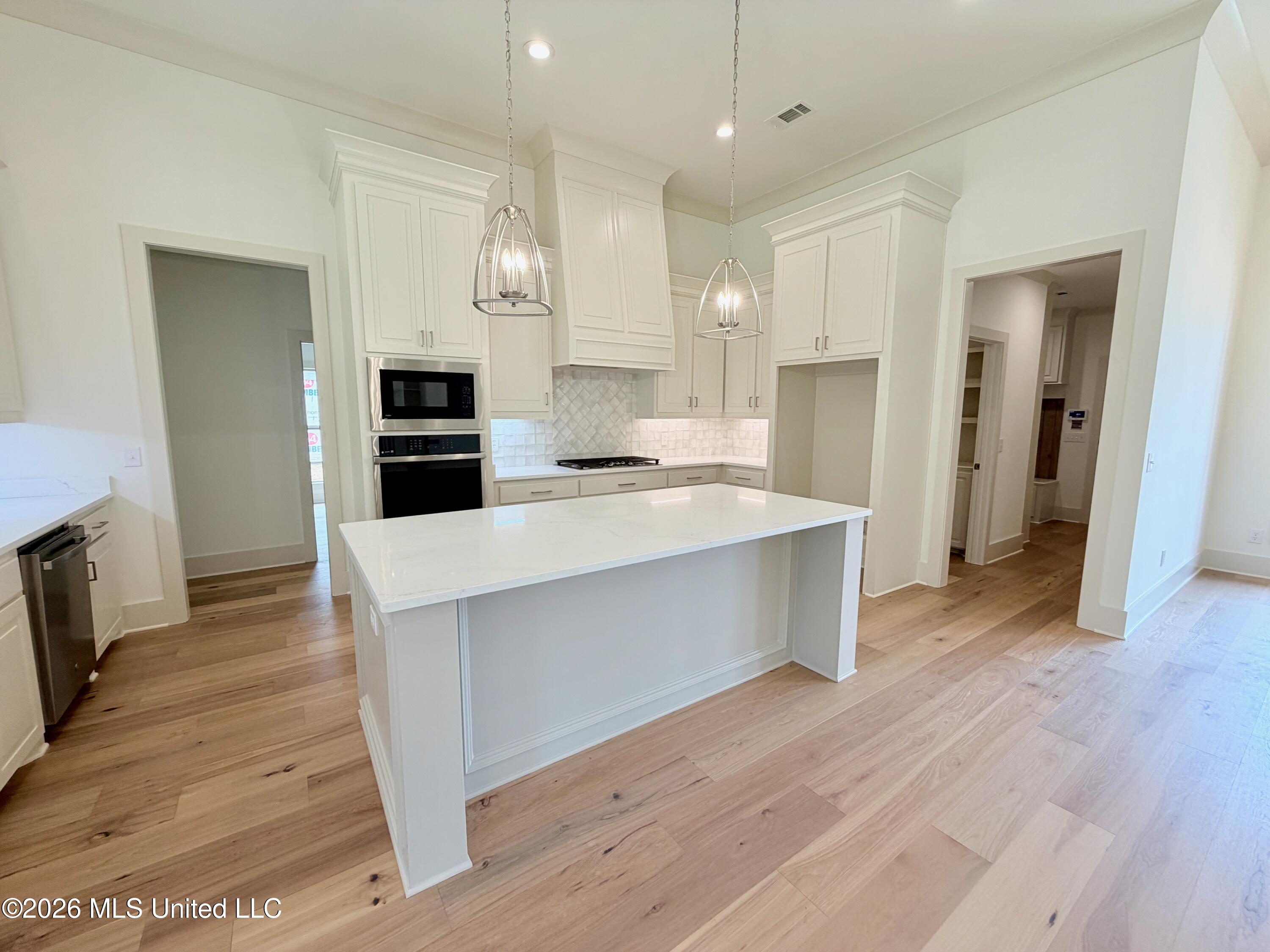 821 Thornberry Ridge