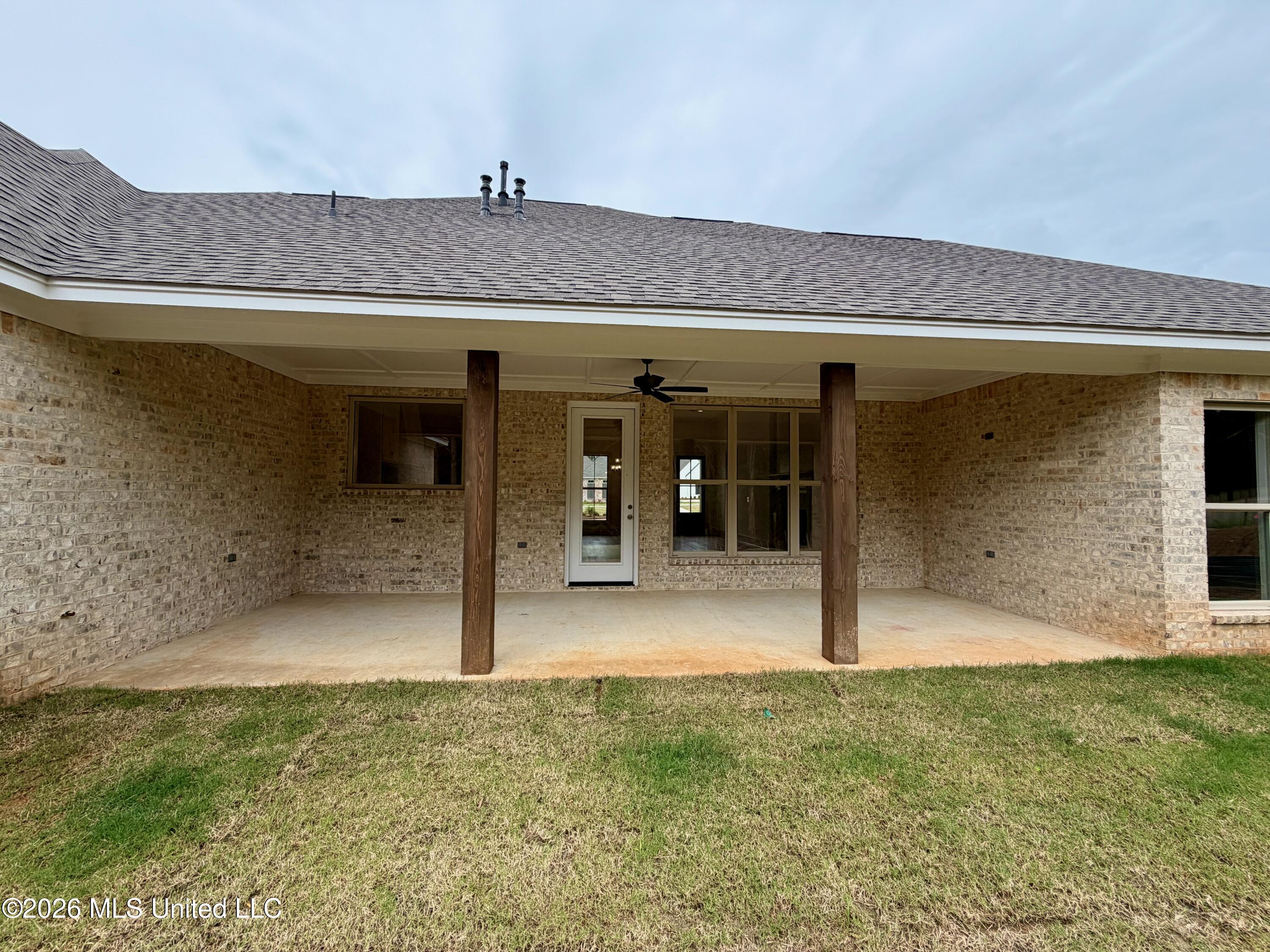 821 Thornberry Ridge