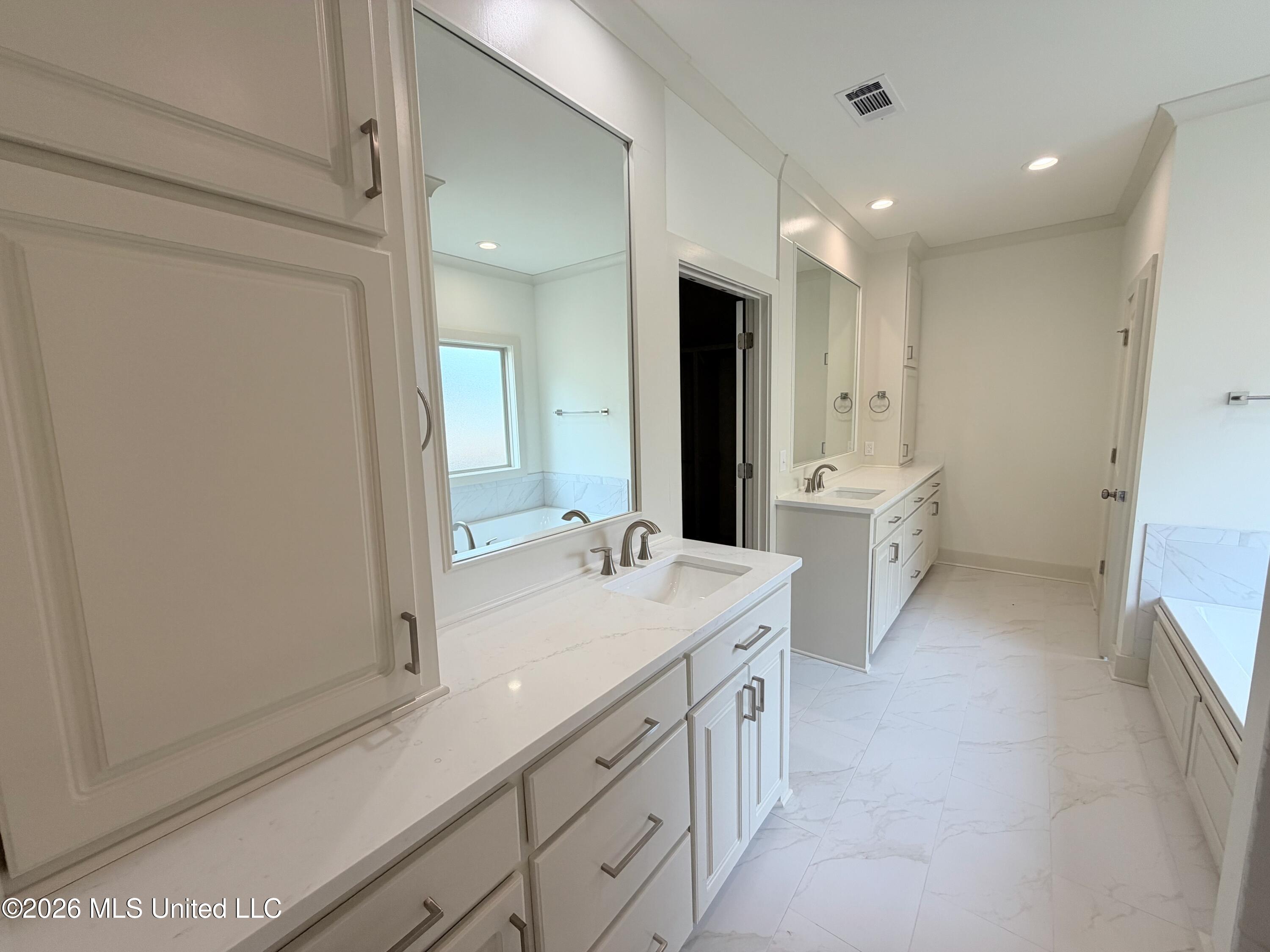 821 Thornberry Ridge
