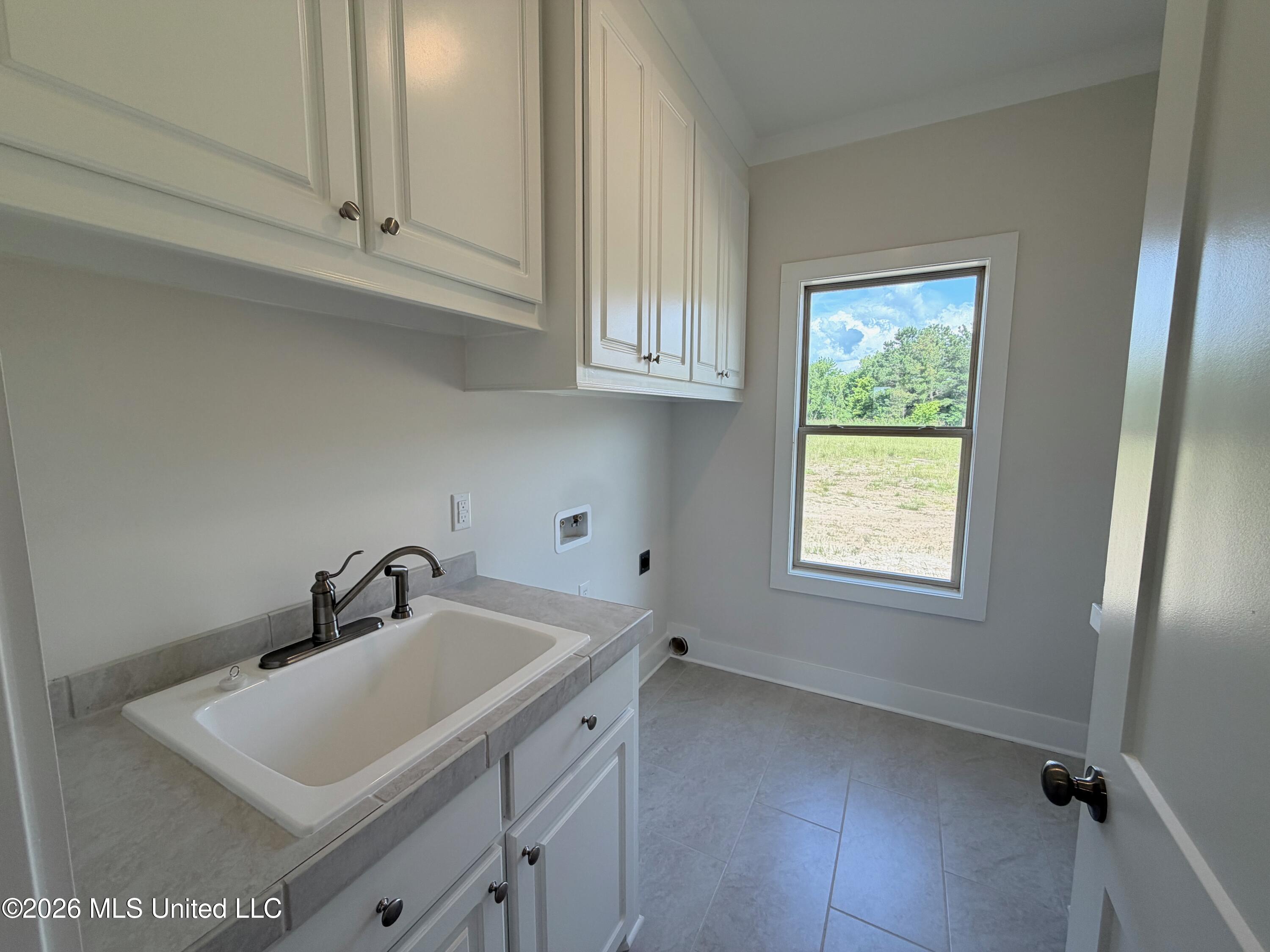 305 Mesa Cove
