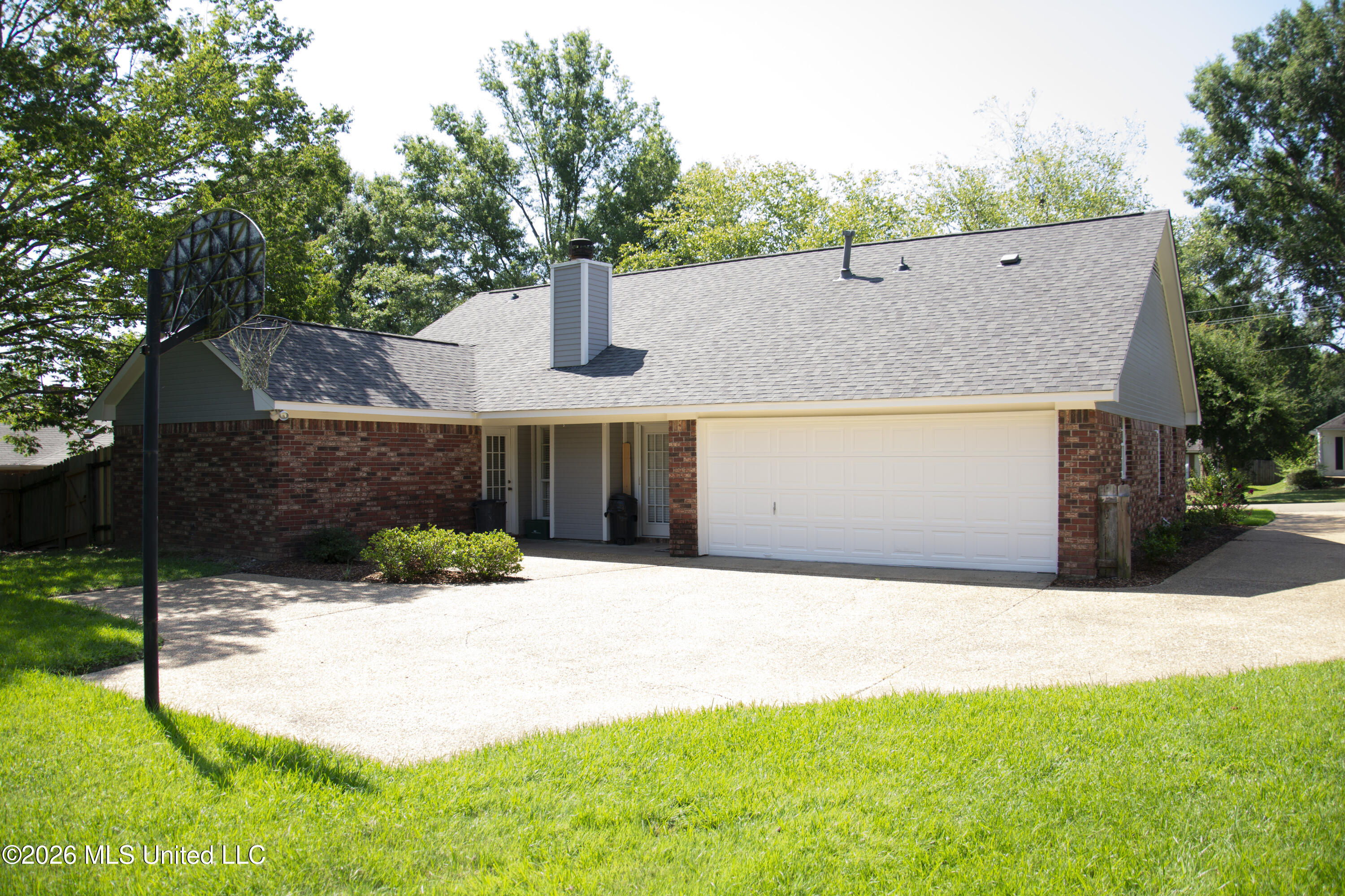 220 Cobblestone Drive