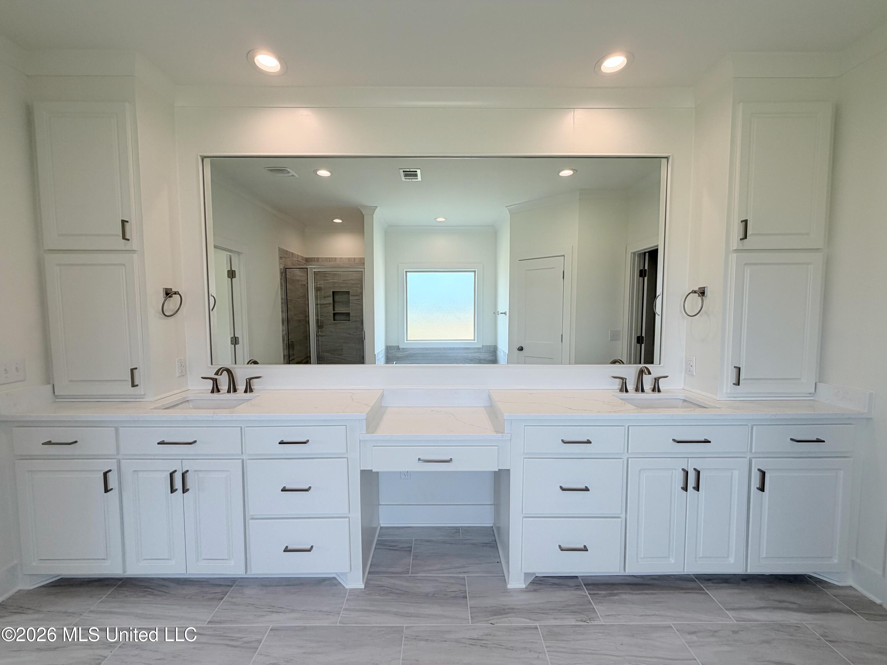 404 Alta Vista