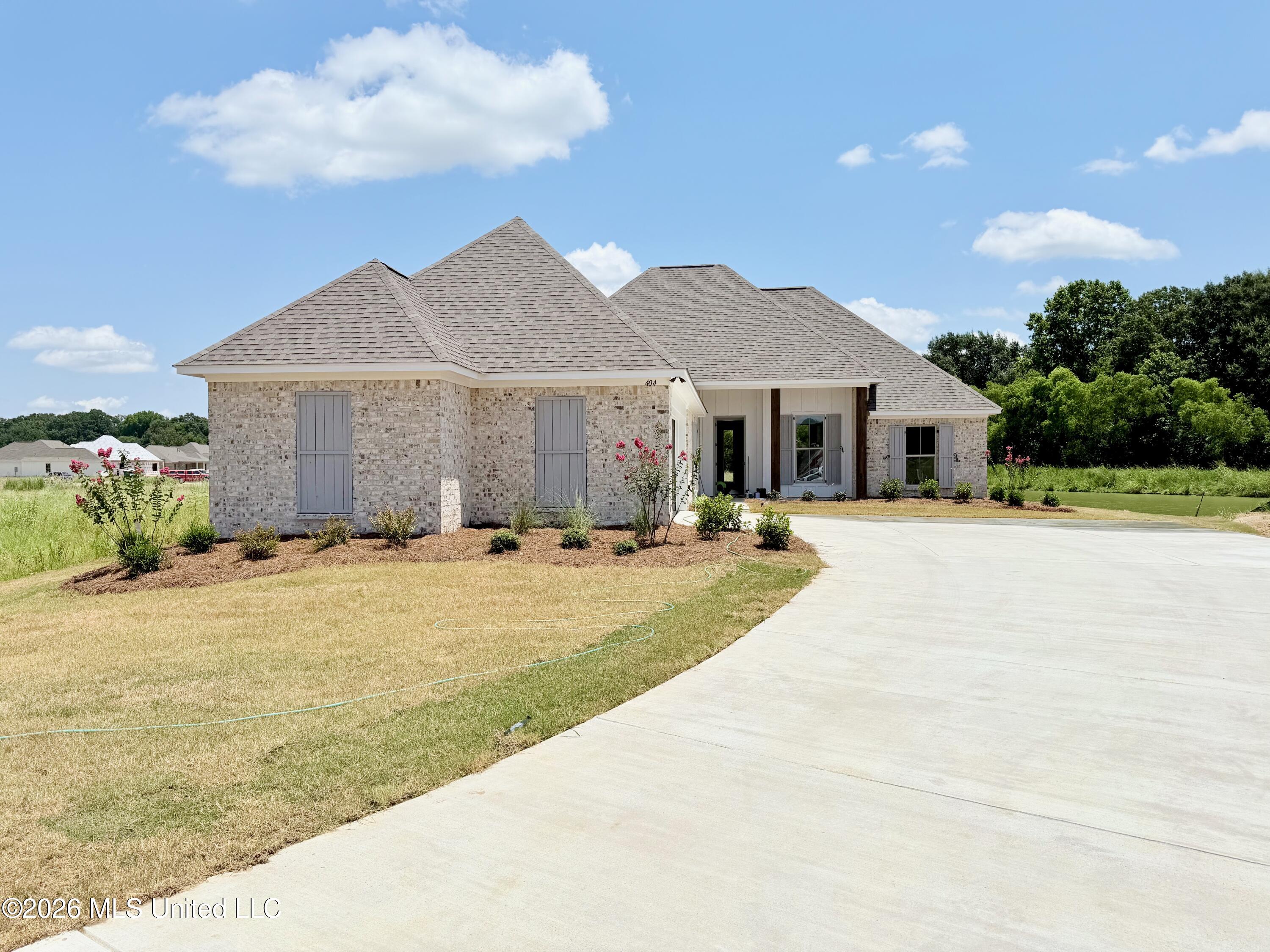 404 Alta Vista