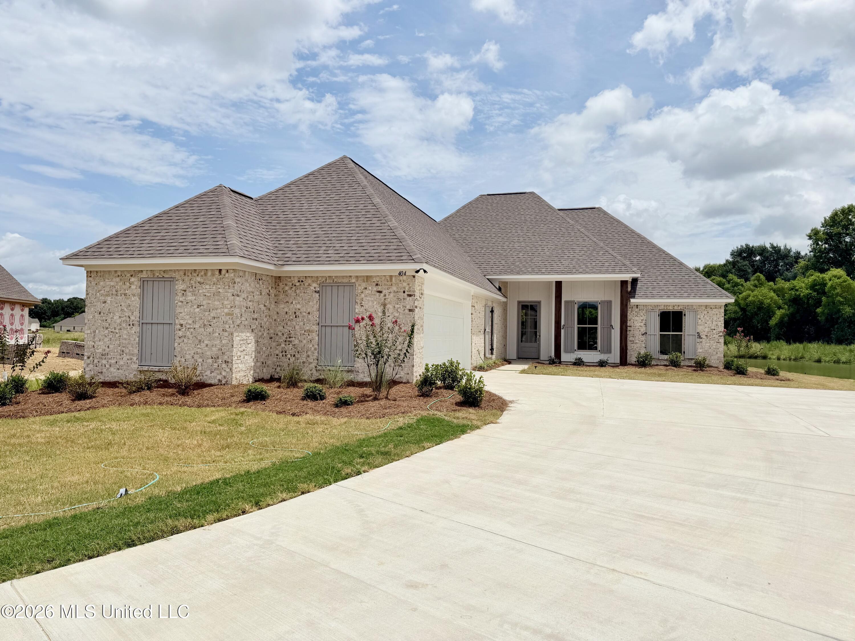 404 Alta Vista