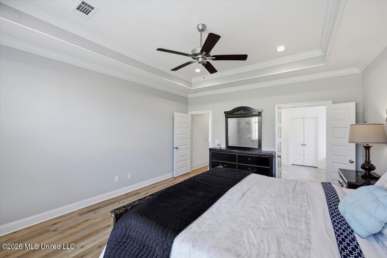615 Crossvine Ridge