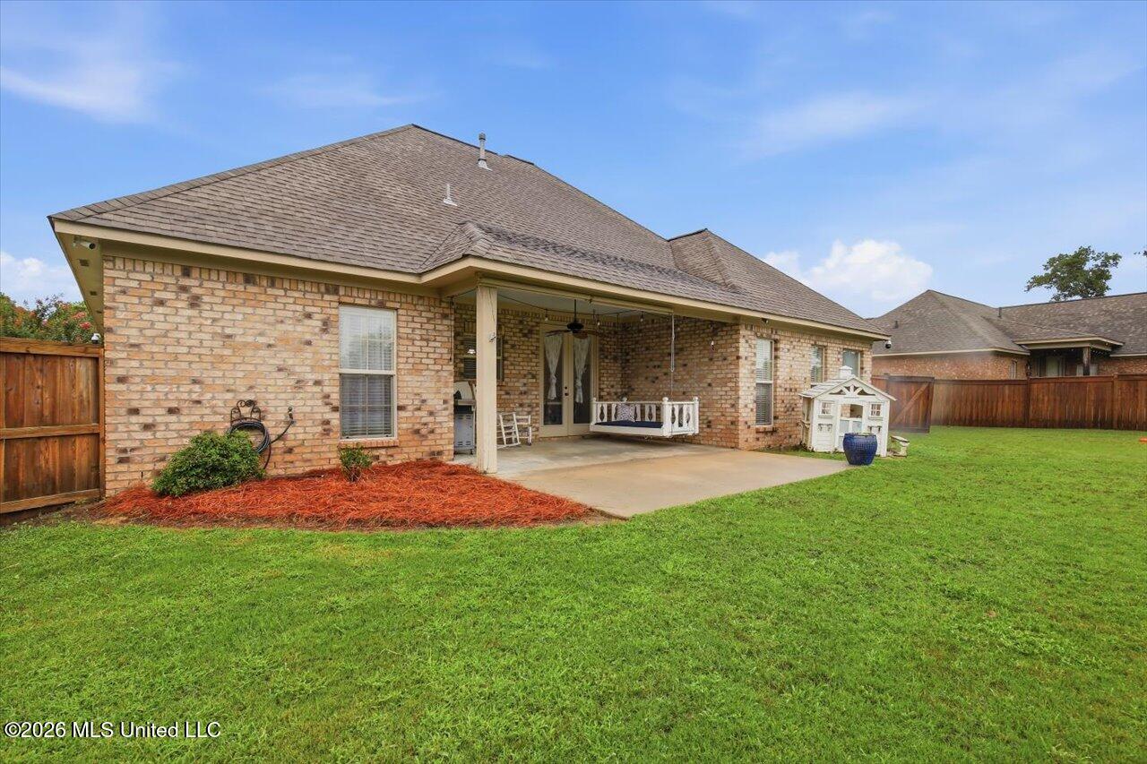 116 Bridge Walk Drive