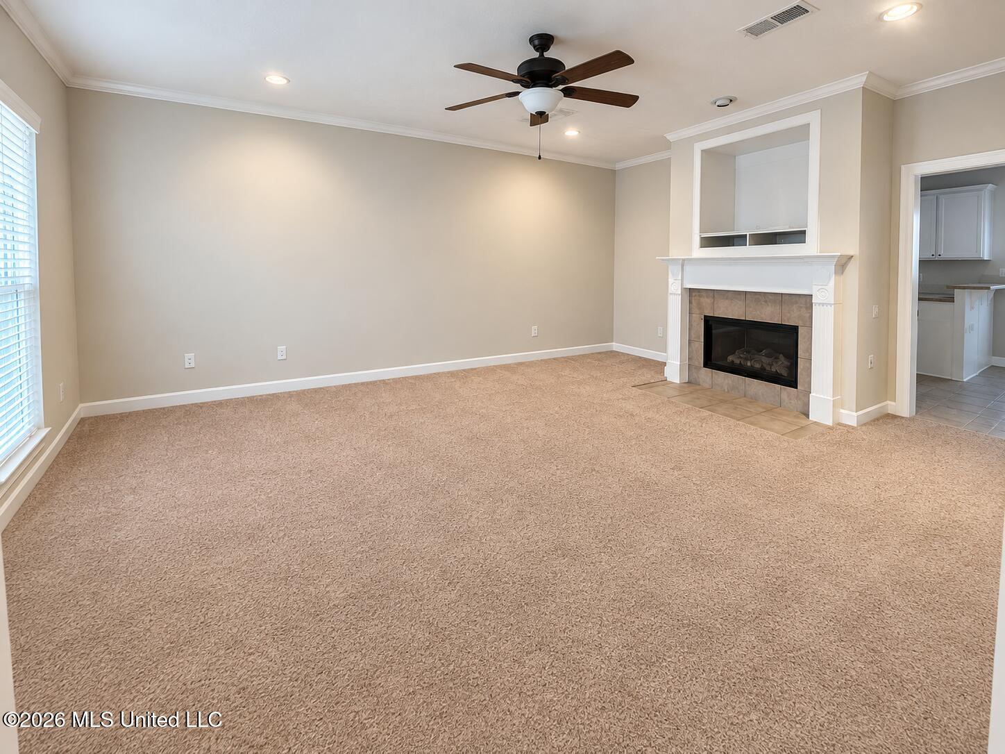 6 Foxcroft Court