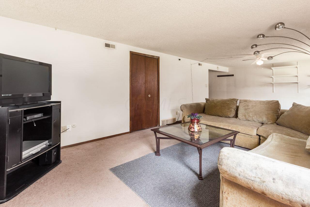 2571 Bretton Woods Drive