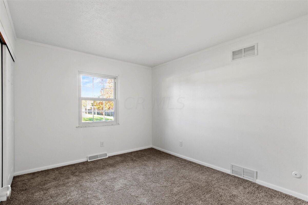 2081 Maplewood Drive