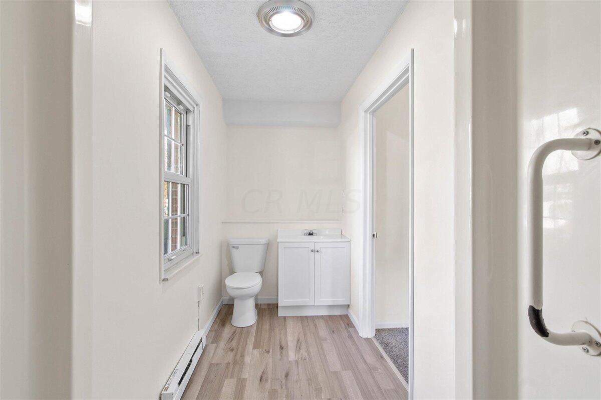 2081 Maplewood Drive