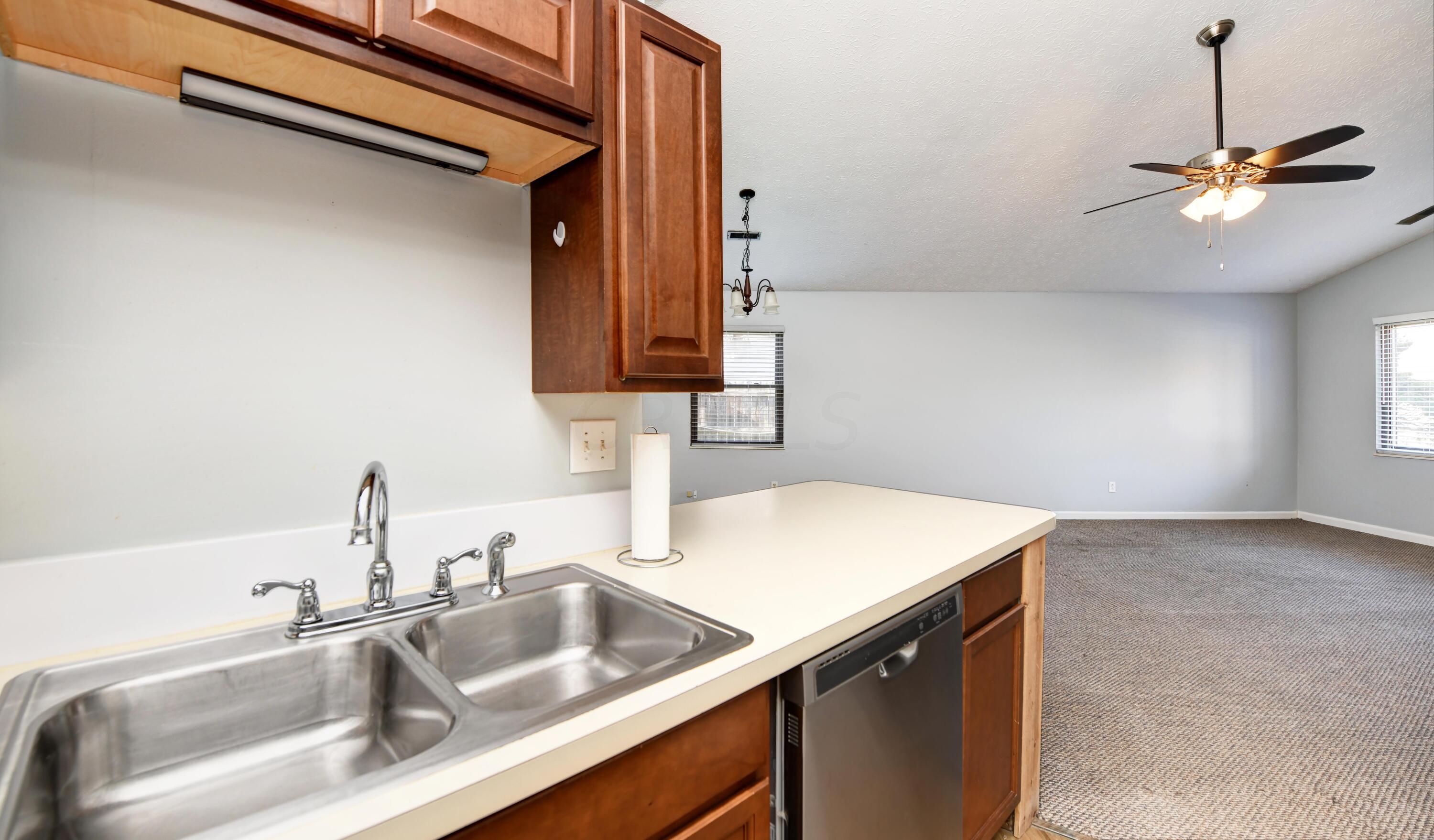 2419 Sawbury Boulevard