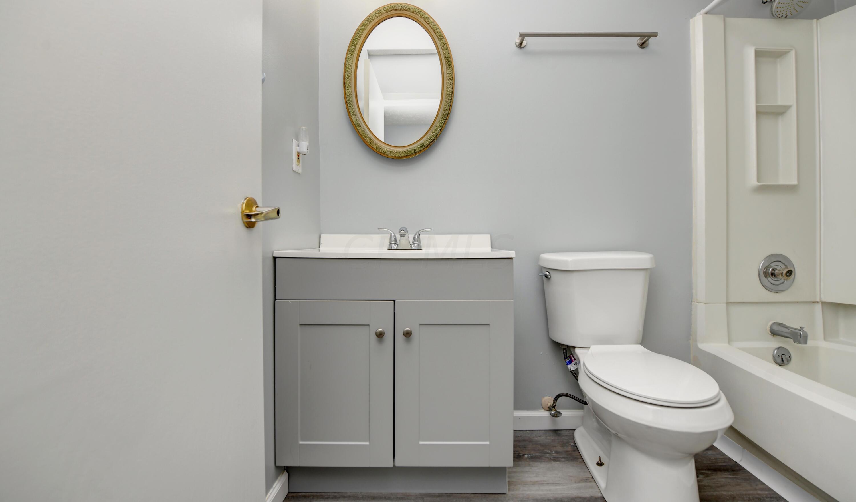 2419 Sawbury Boulevard