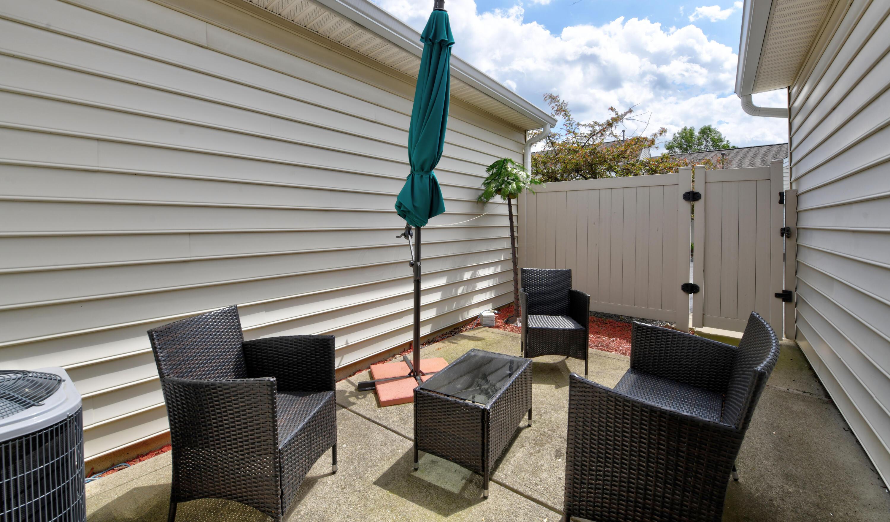 6036 Seabiscuit Drive, 3