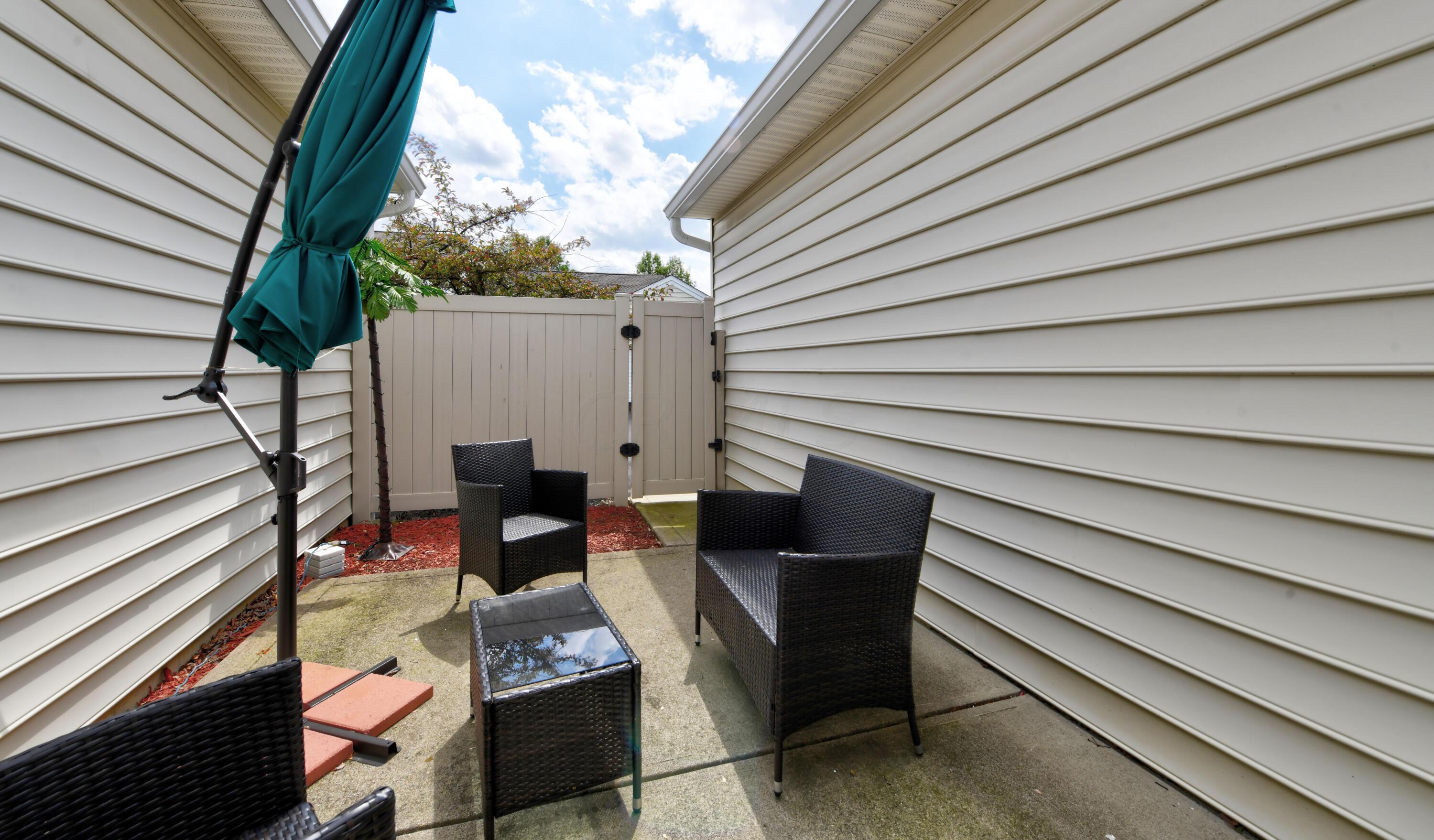 6036 Seabiscuit Drive, 3