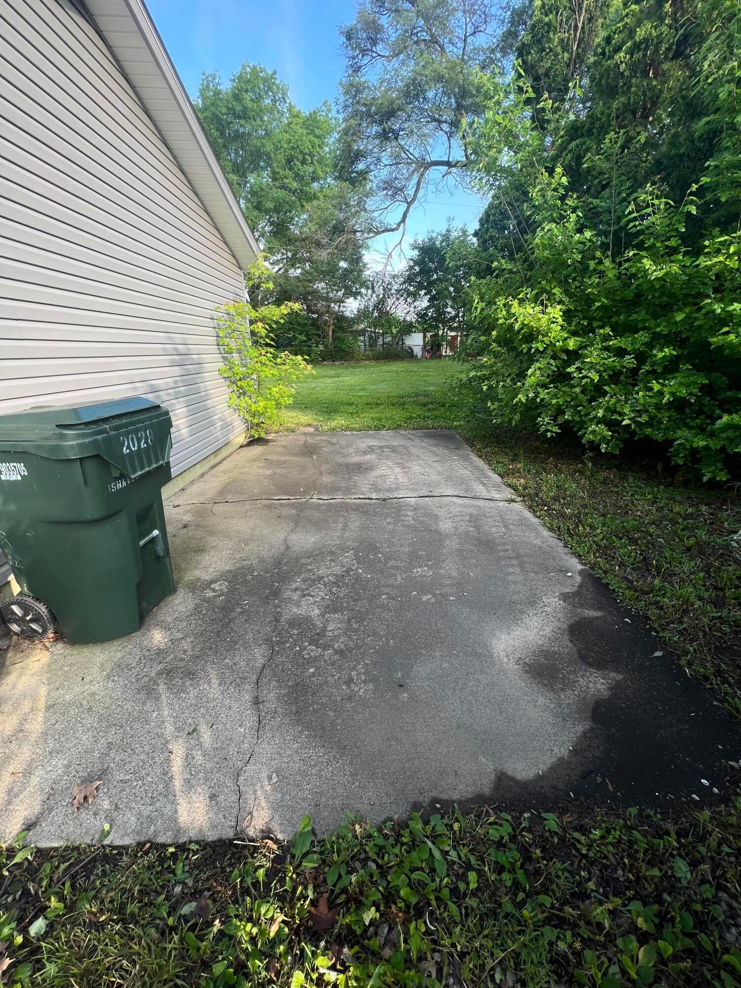 2028 Shawbury Court W