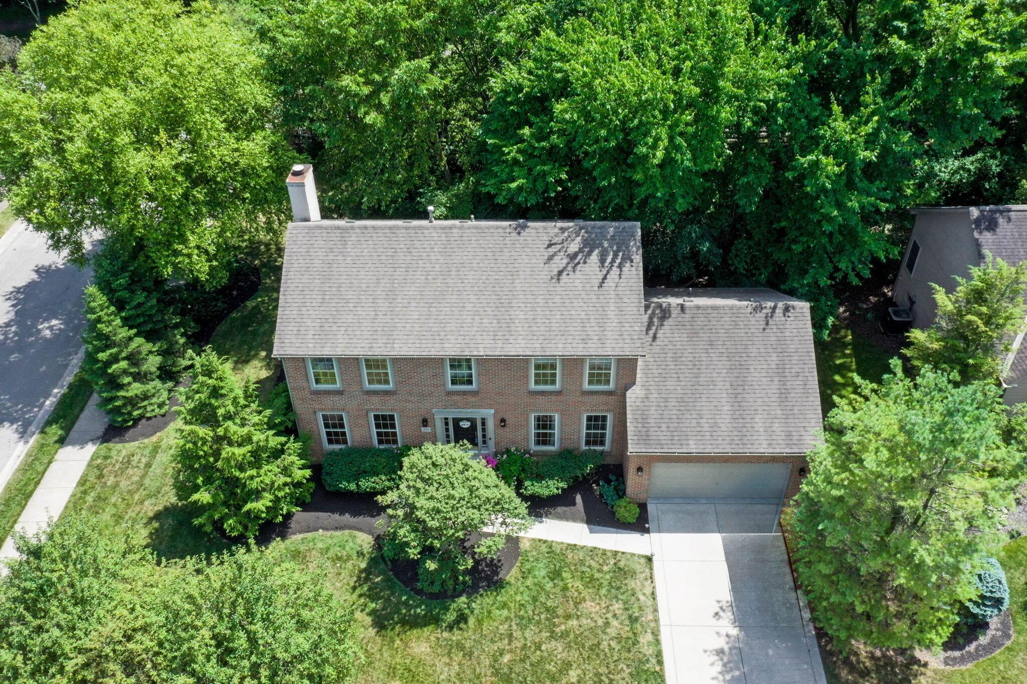 253 Whitaker Avenue S