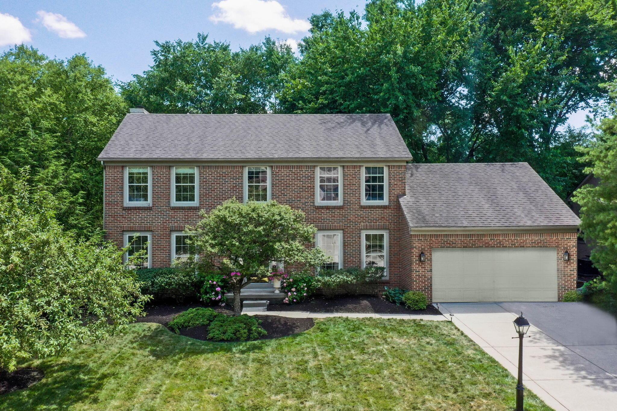 253 Whitaker Avenue S