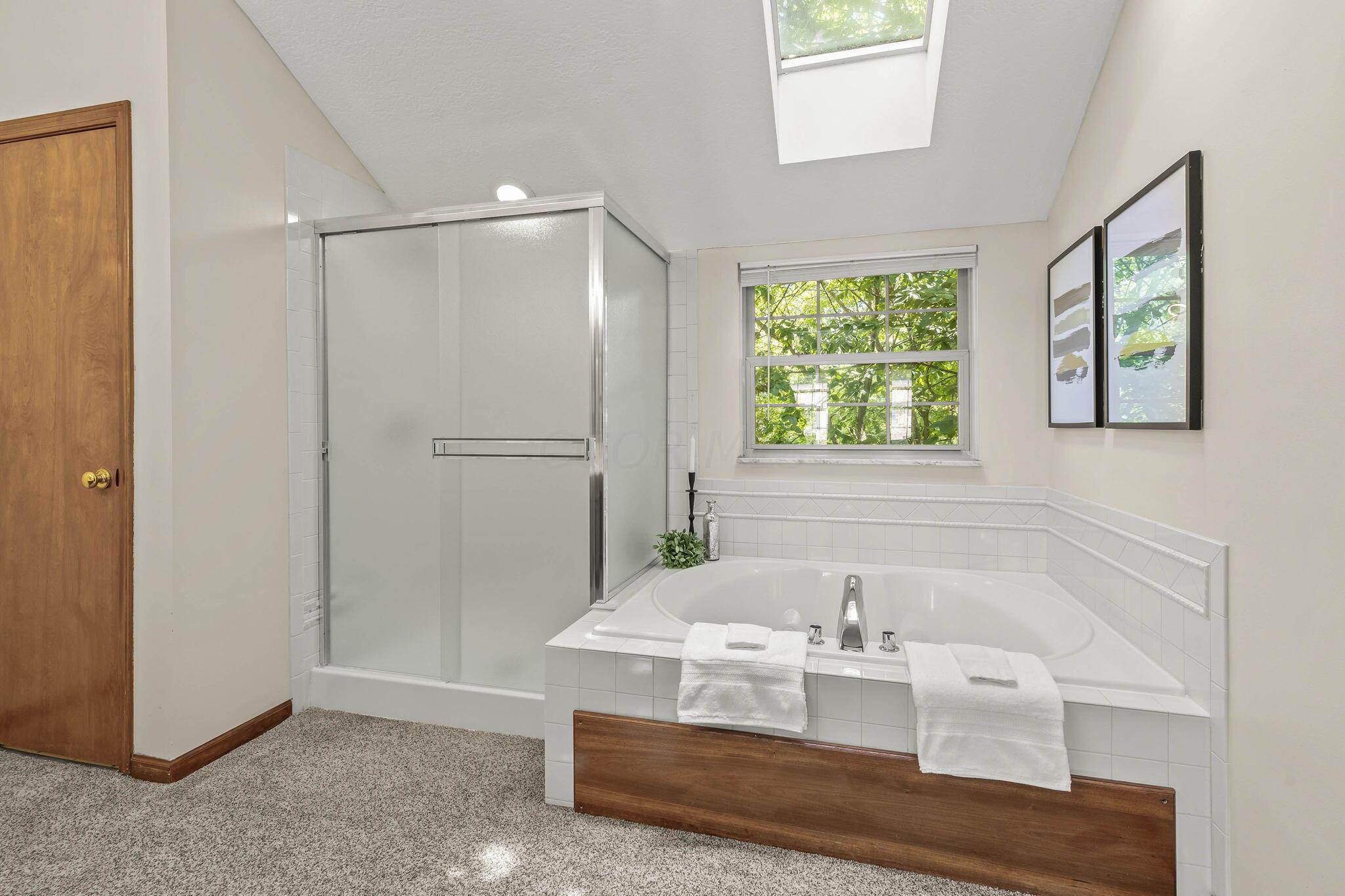 253 Whitaker Avenue S