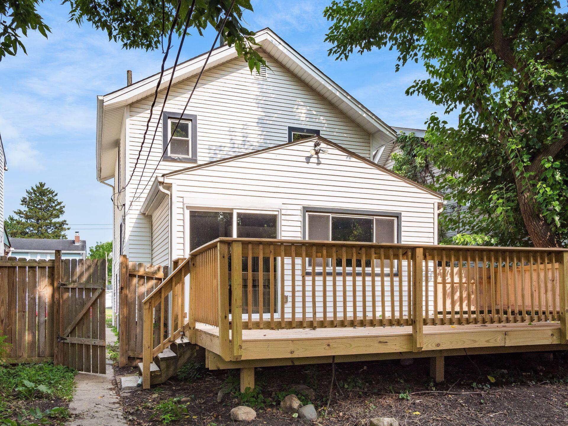 755 S Richardson Avenue