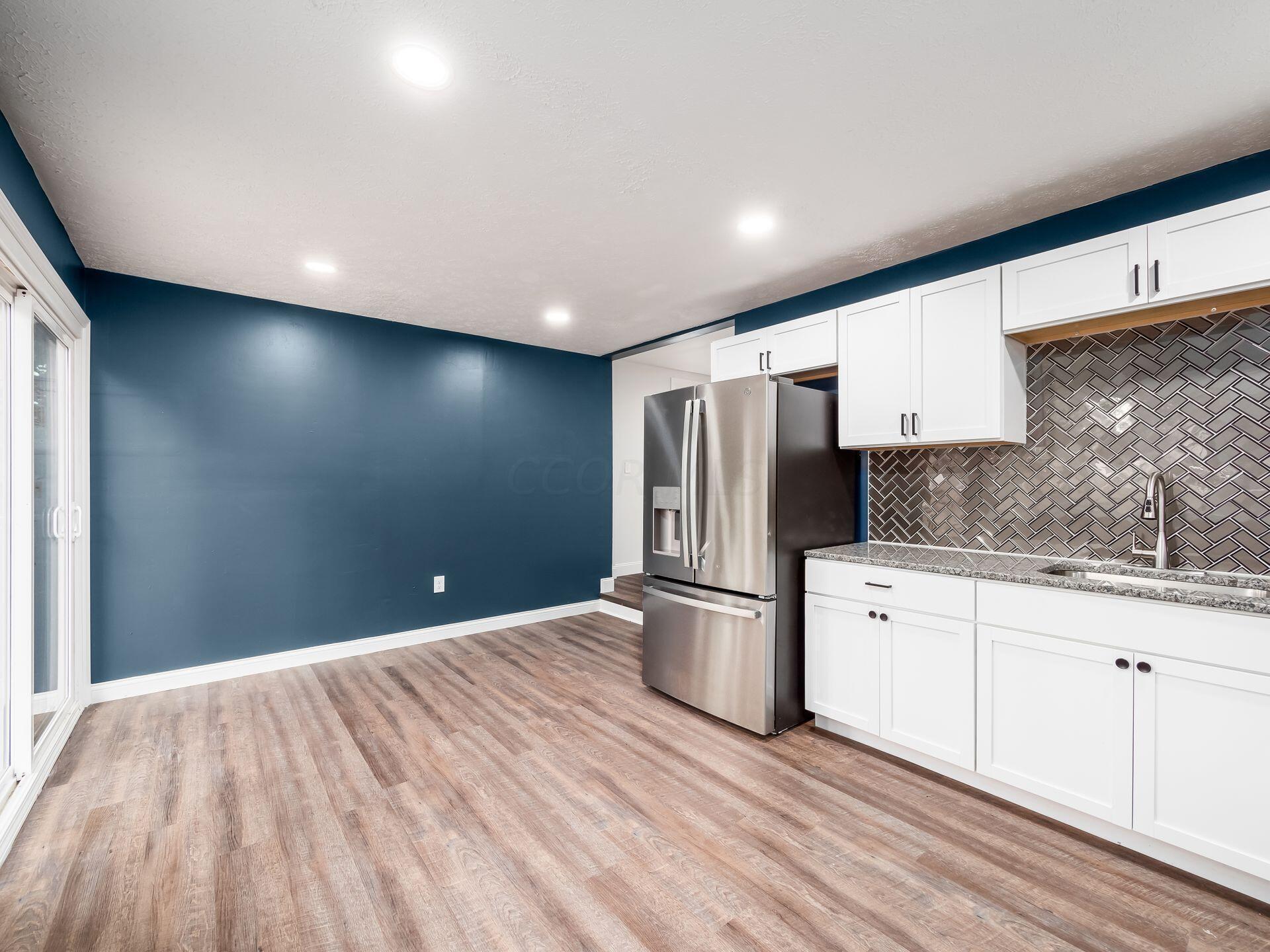 755 S Richardson Avenue