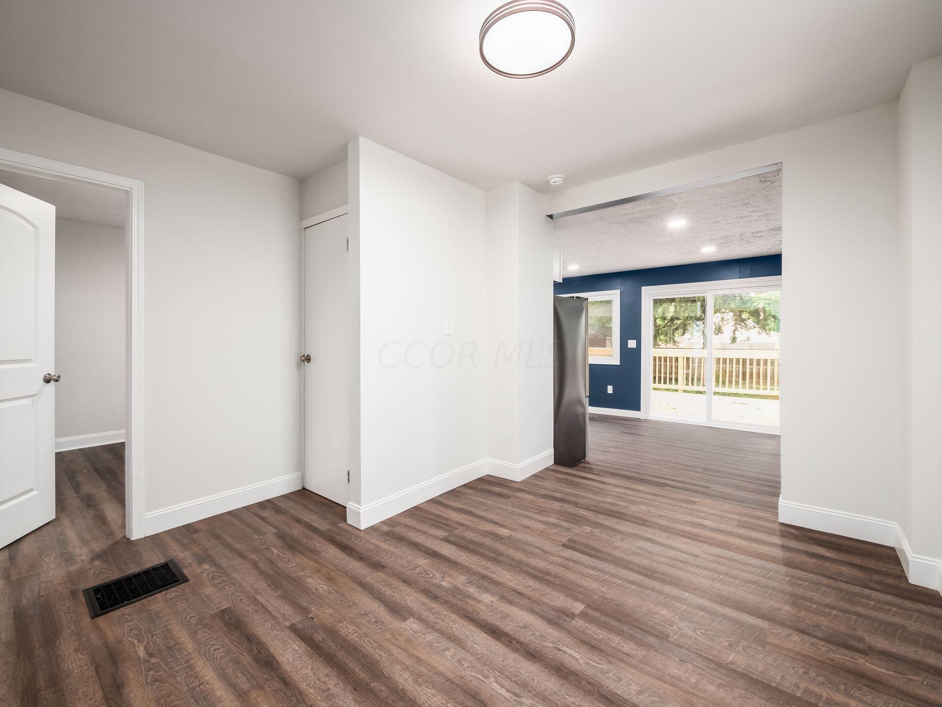 755 S Richardson Avenue