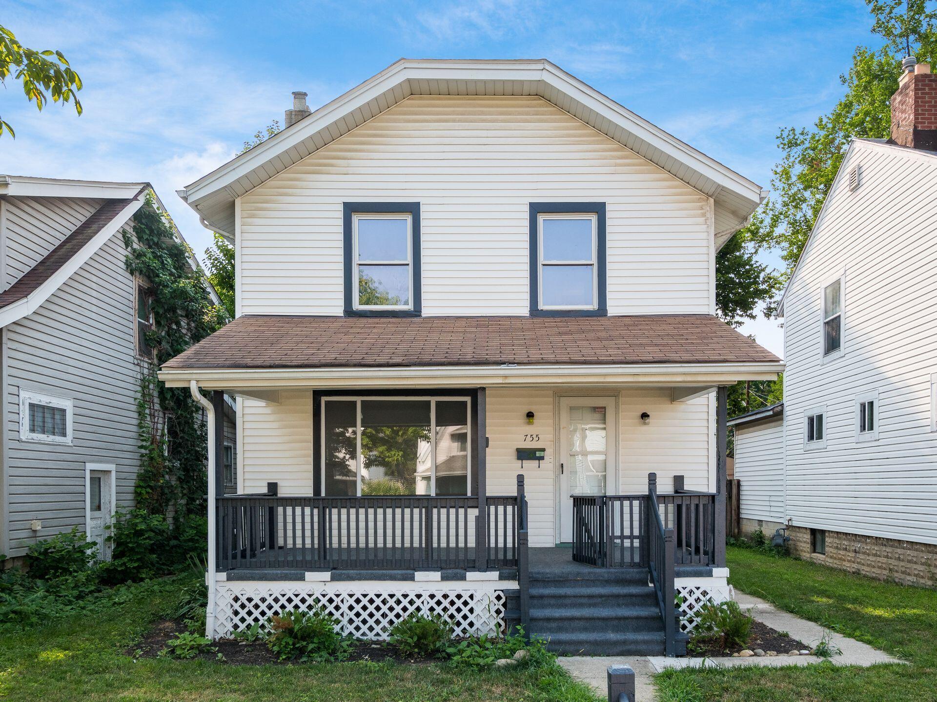 755 S Richardson Avenue