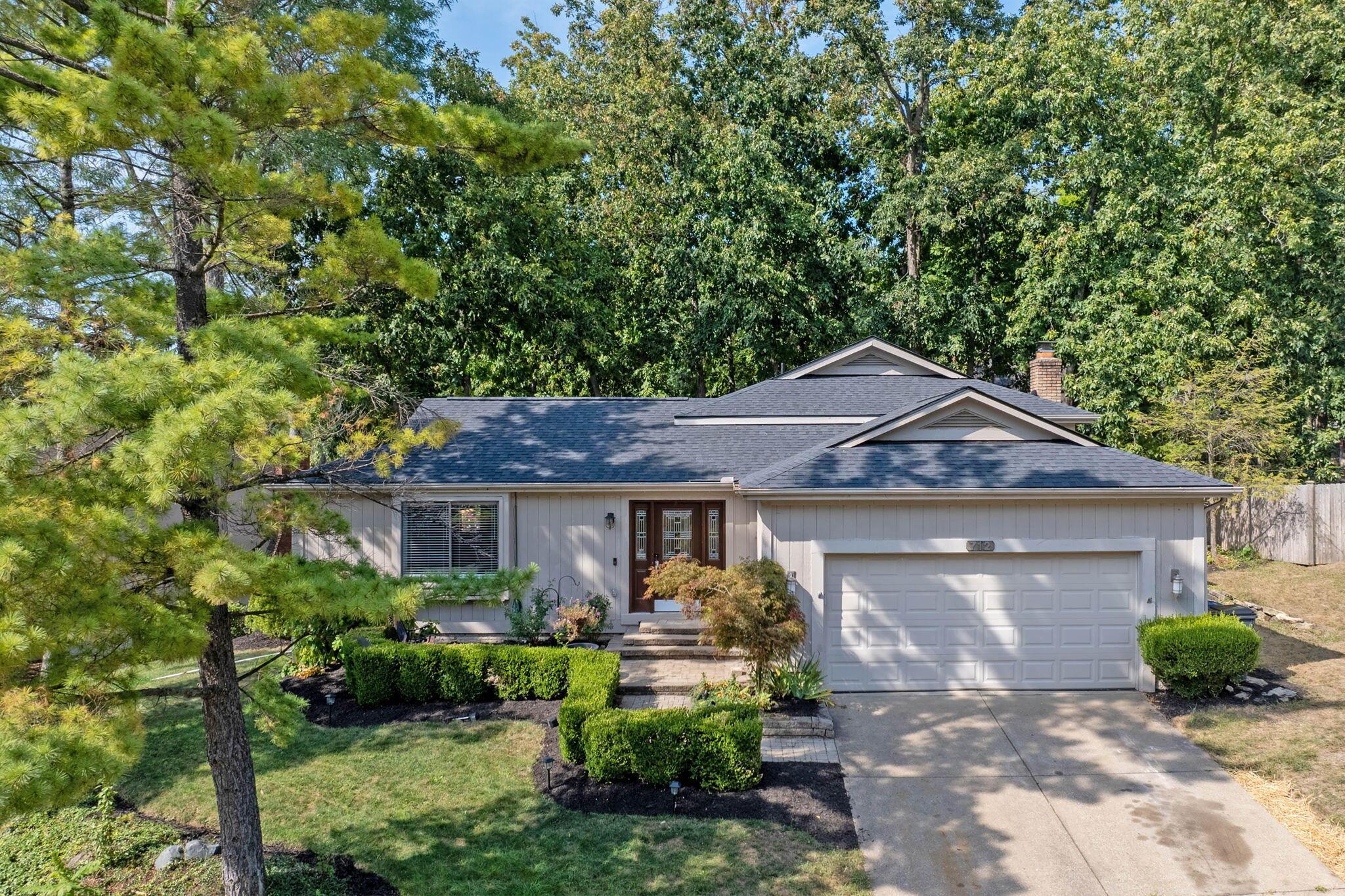 712 Cherrington Road