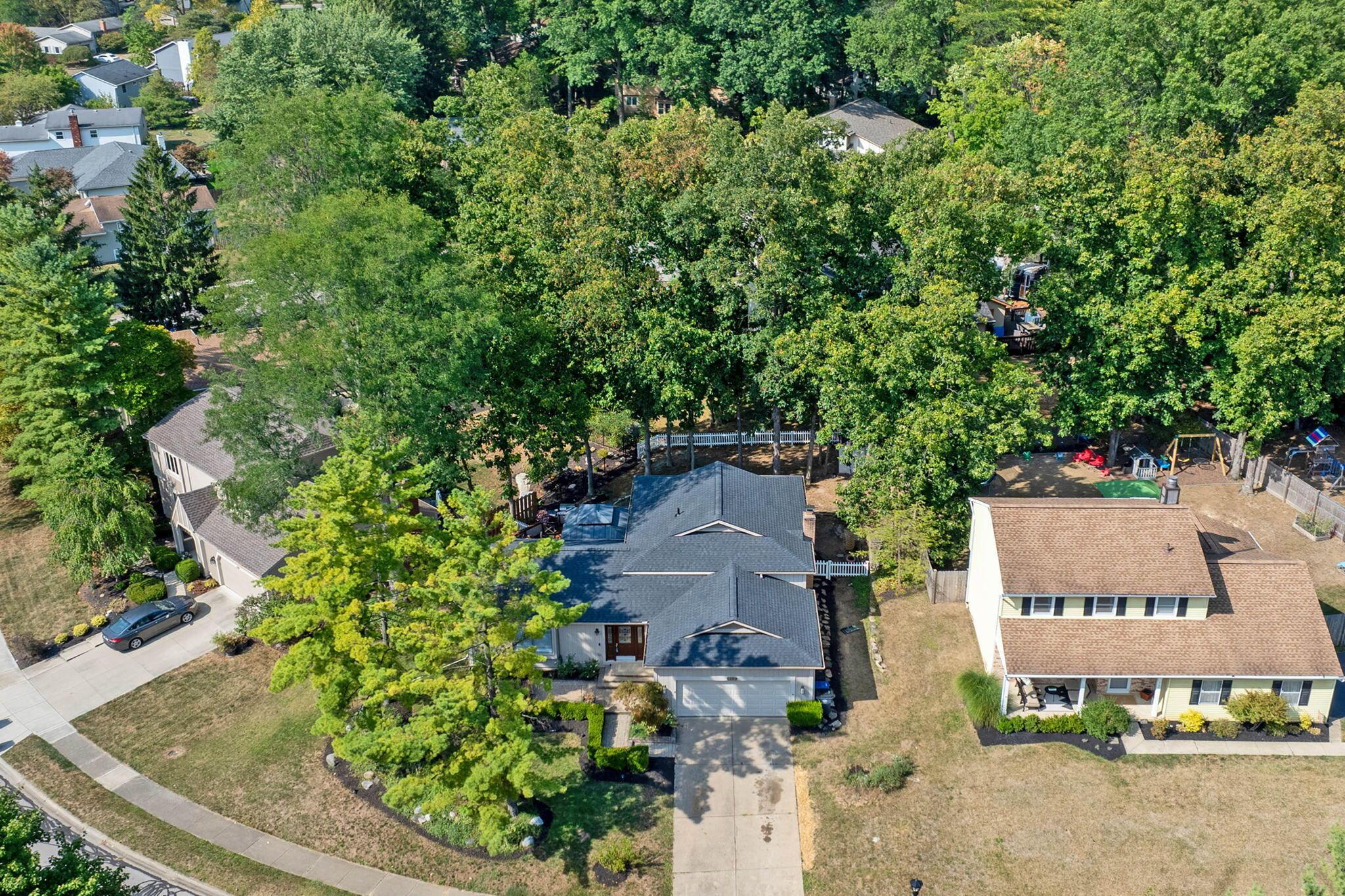 712 Cherrington Road