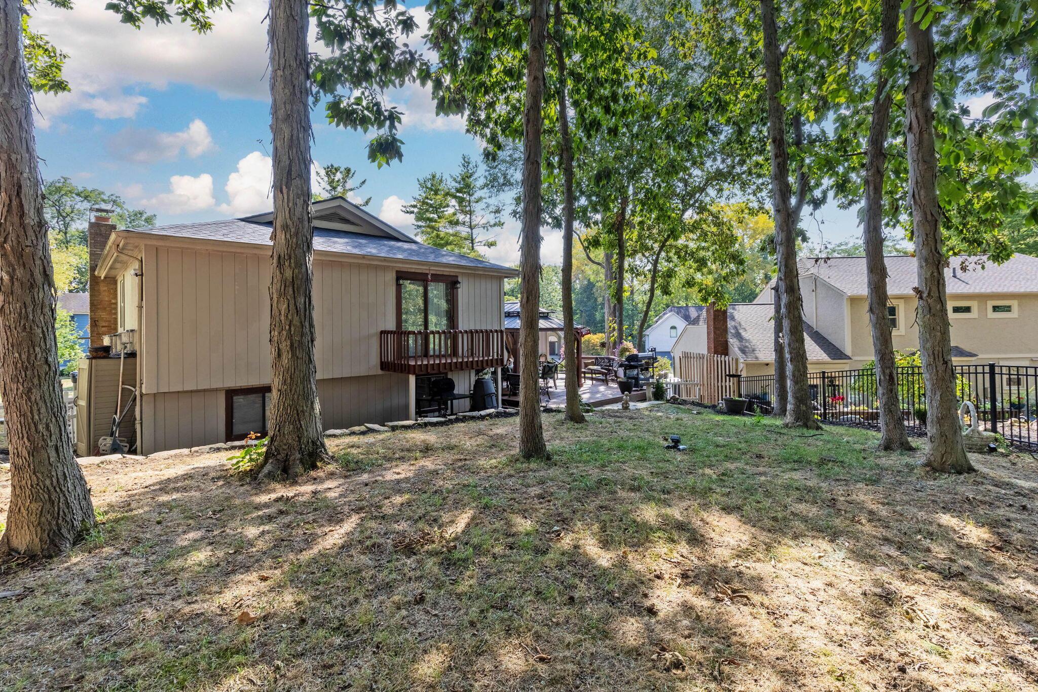 712 Cherrington Road