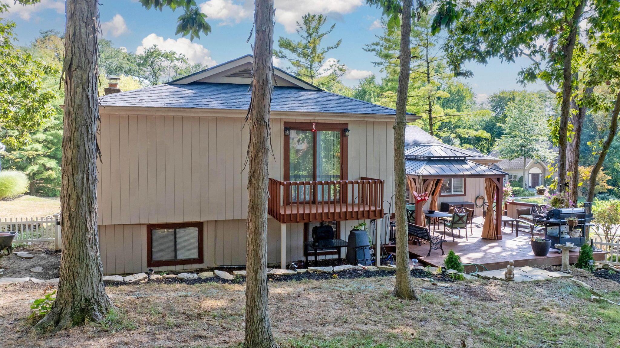 712 Cherrington Road