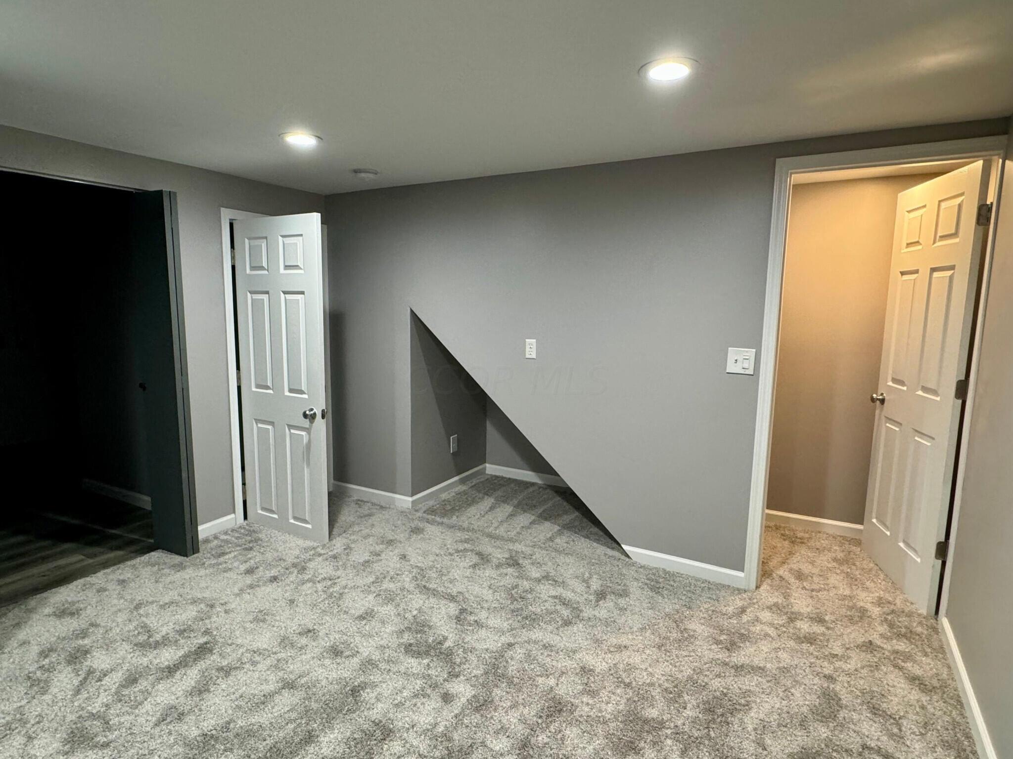 5105 Singleton Drive, 38C