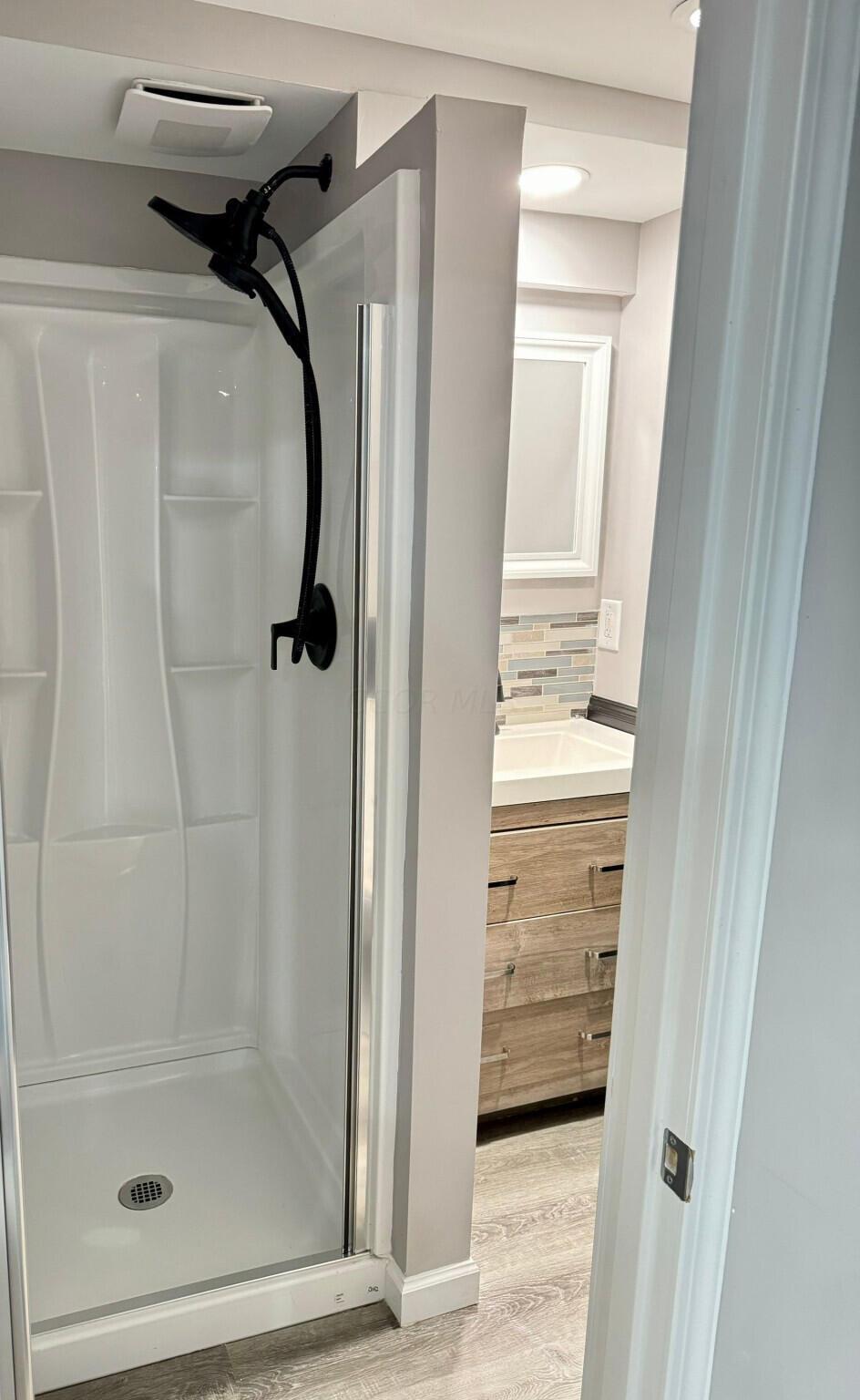 5105 Singleton Drive, 38C