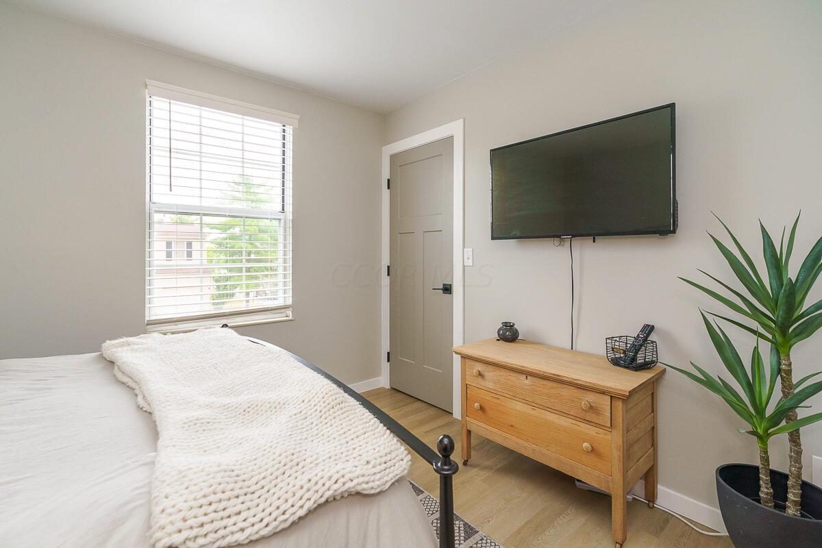 4950 Stoneybrook Boulevard, 15A