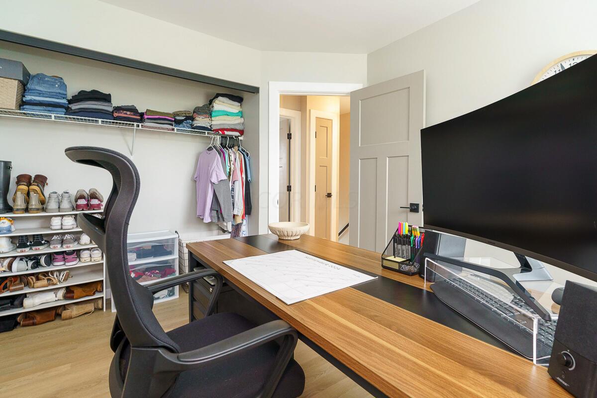 4950 Stoneybrook Boulevard, 15A