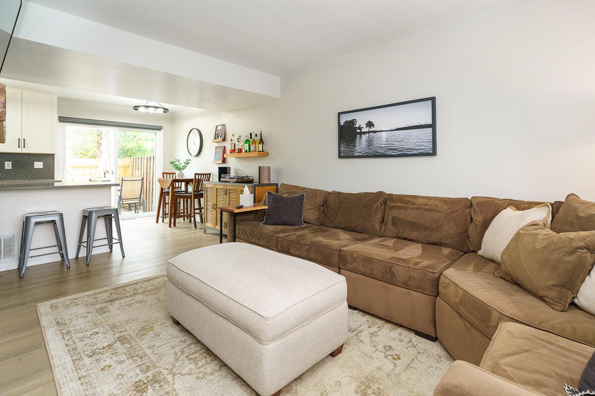 4950 Stoneybrook Boulevard, 15A