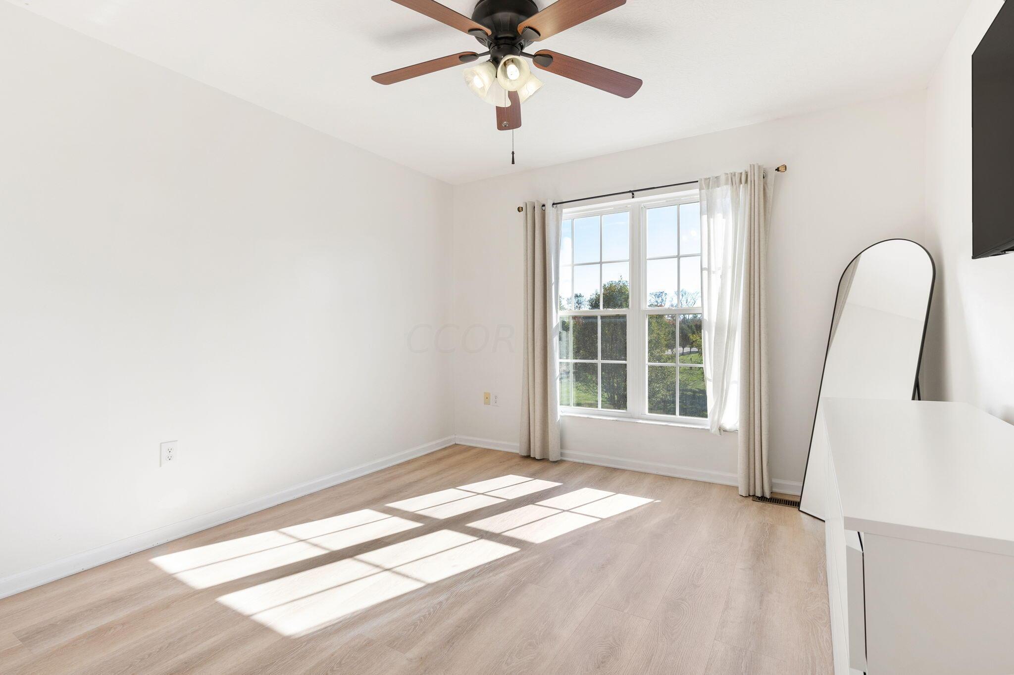 6188 Downwing Lane, 20